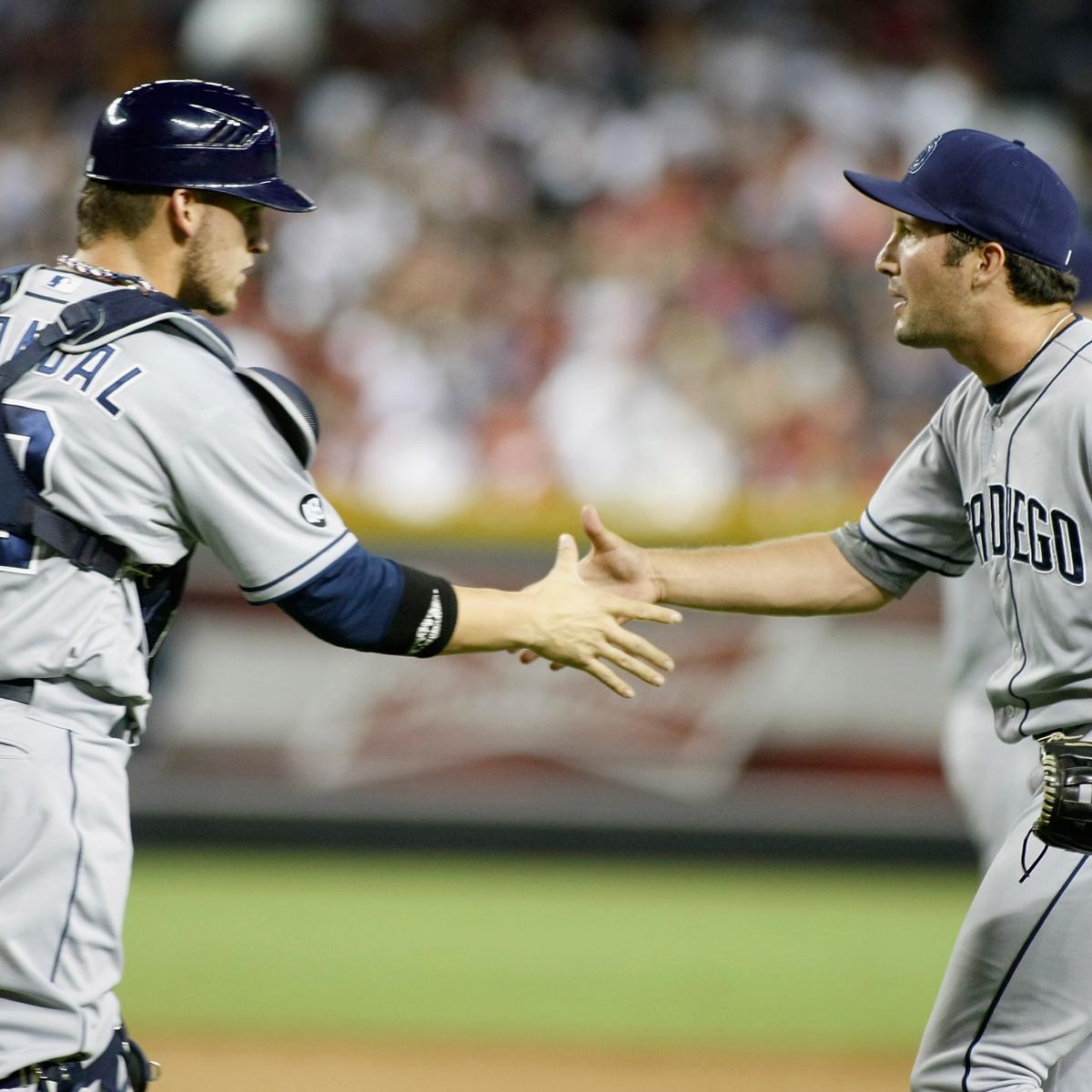 YASMANI GRANDAL SAN DIEGO PADRES ACTION SIGNED 8x10