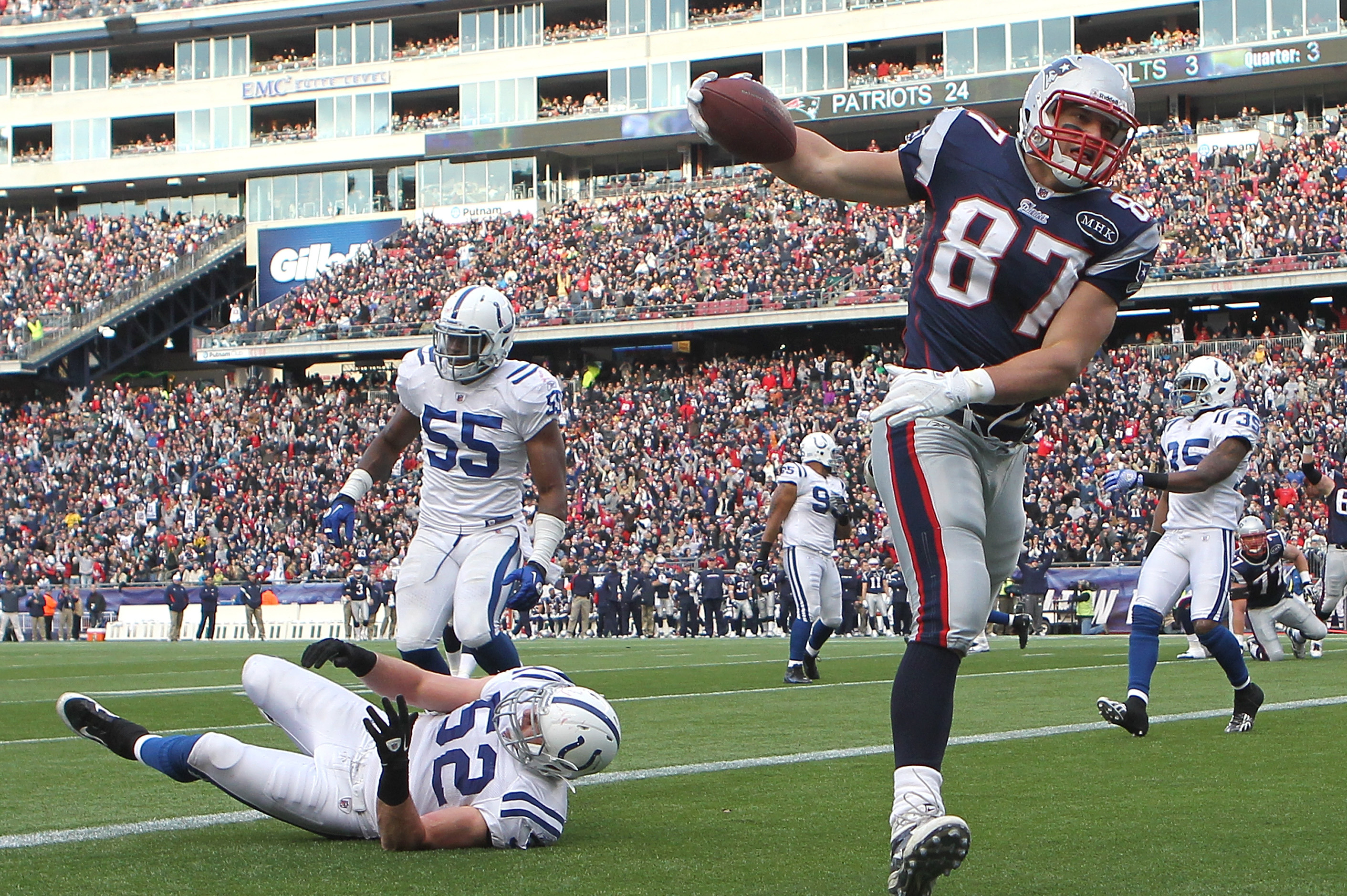 Rob Gronkowski Double Dips for 2 TDs