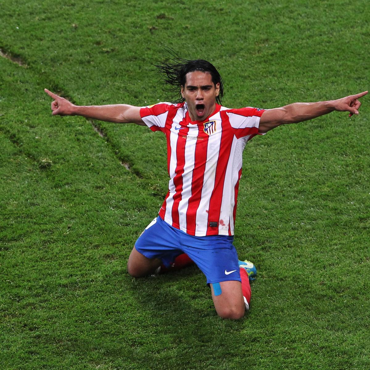 Manchester United Transfer News: United Linked with ...
