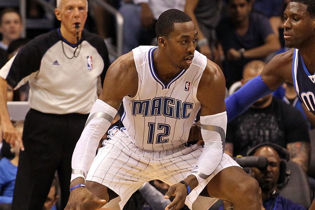 Dwight Howard Rumors Houston Rockets Should Not Chase Coveted Center