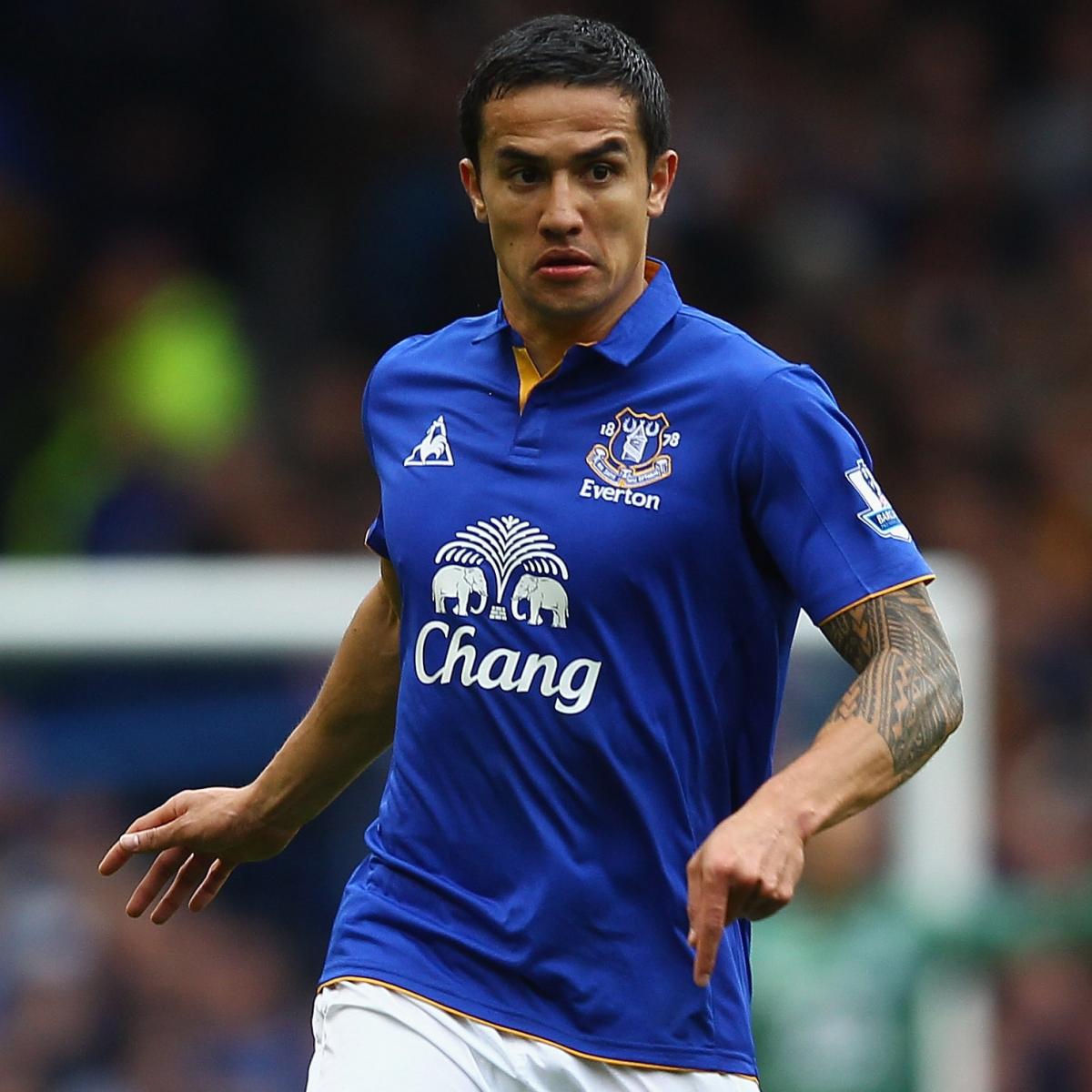 tim cahill signed everton shirt