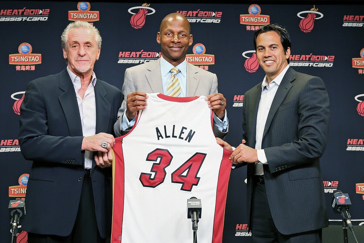 nba  agency   players   outperform   deals