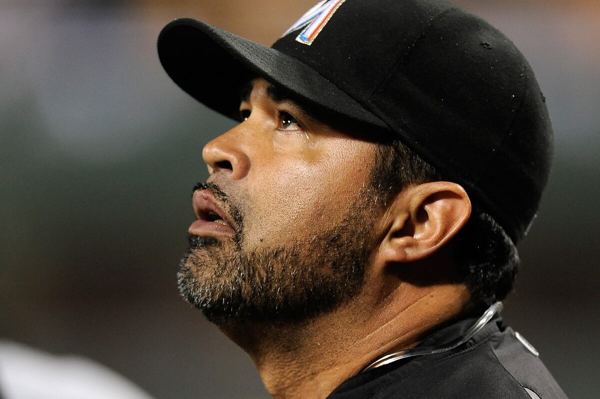 Why Ozzie Guillen Should Be Let Go by the Miami Marlins | News, Scores