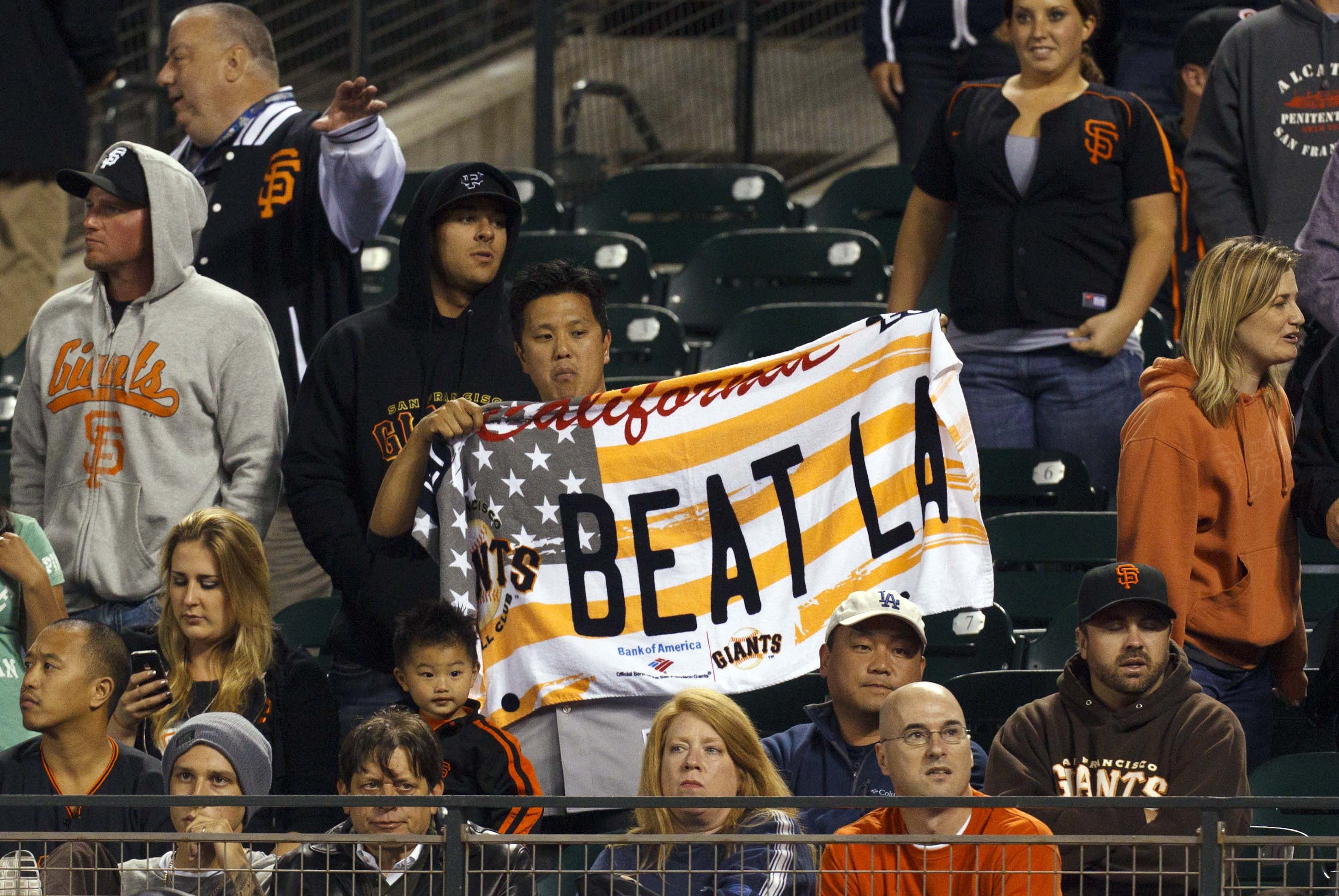 Opinion: San Francisco Giants fans leave their hearts high on a