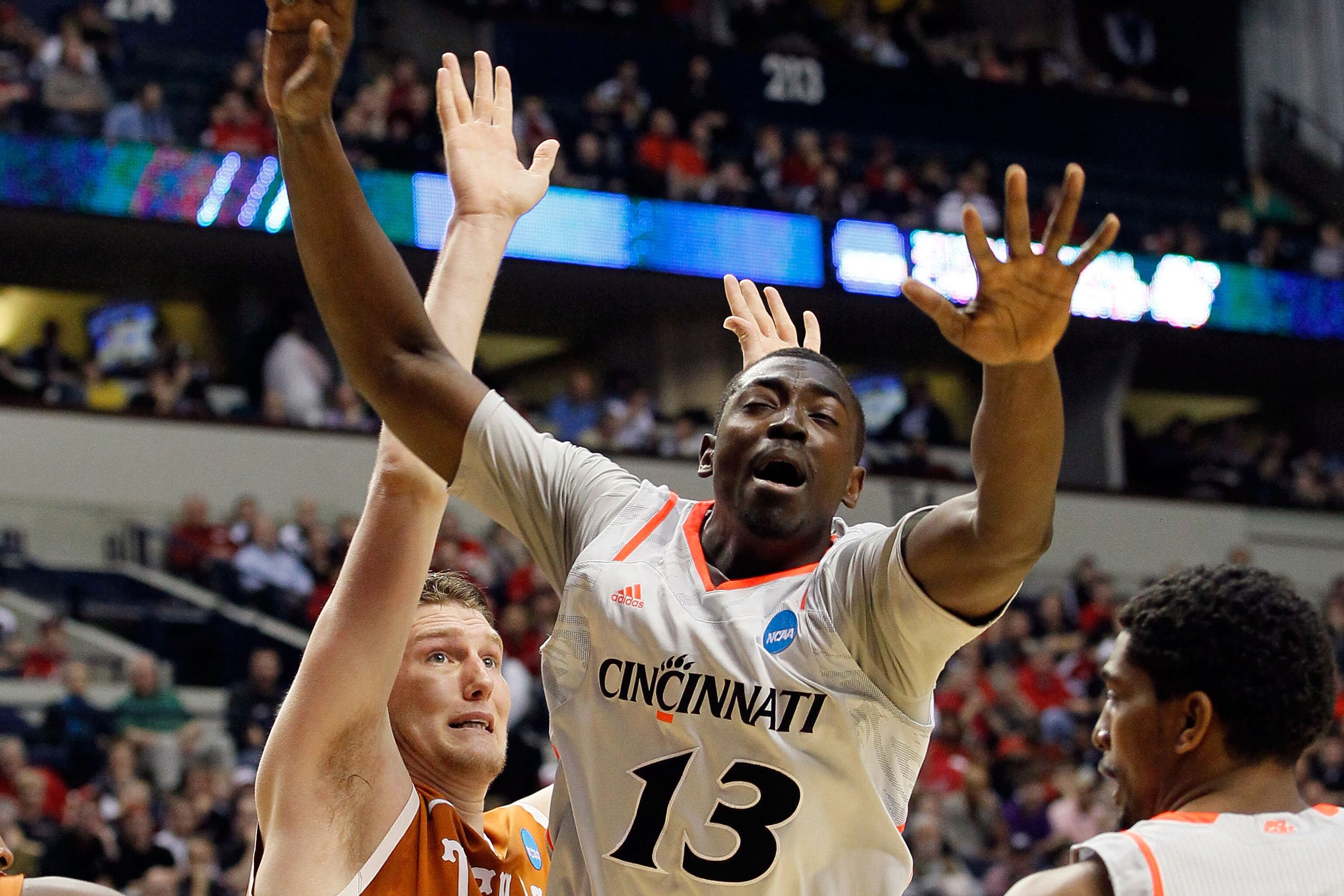The 5 Dirtiest Players In College Basketball Bleacher Report