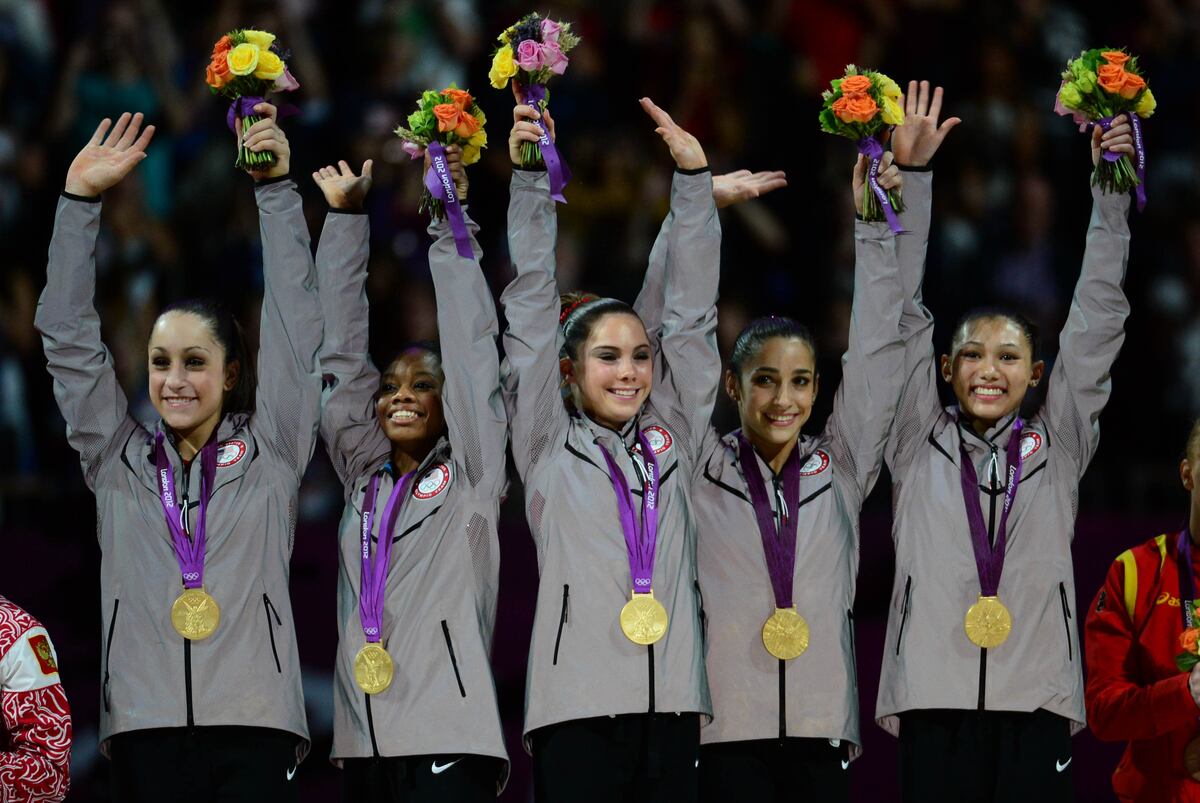 Fab 5 Gymnastics Hometown Support Gives Lift To US Women s Team 