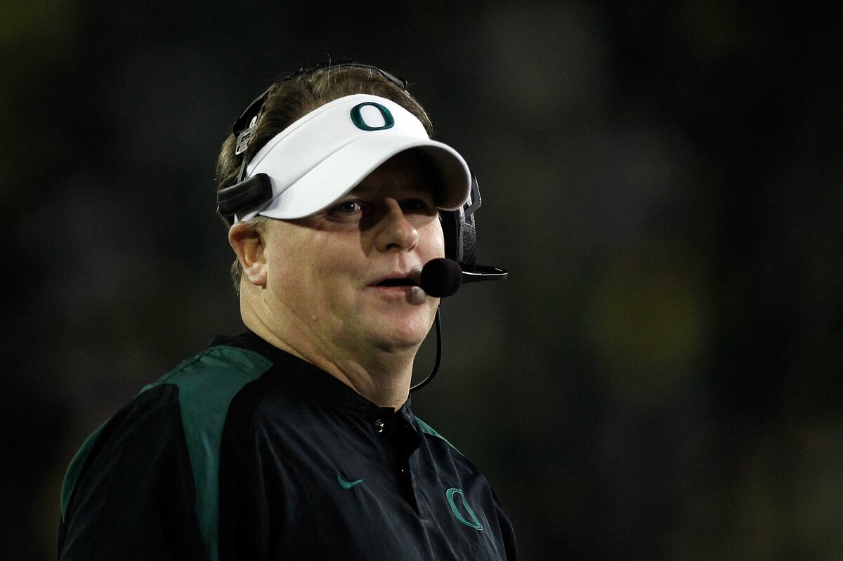 Oregon Football Predicting the Depth Chart Heading into Fall Camp