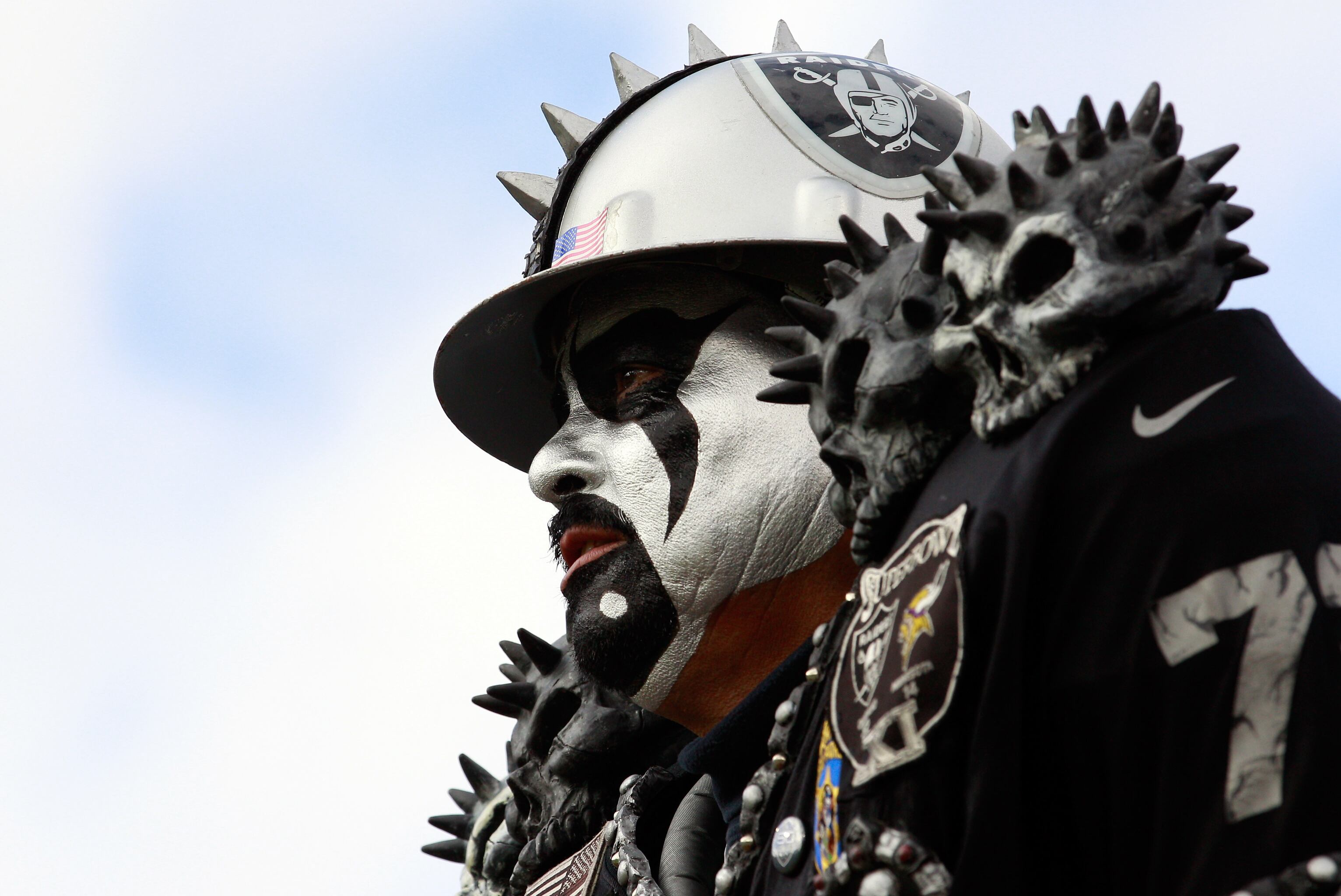 2012 NFL Preview 4 Oakland Raiders That Will Fan Favorites Next Year