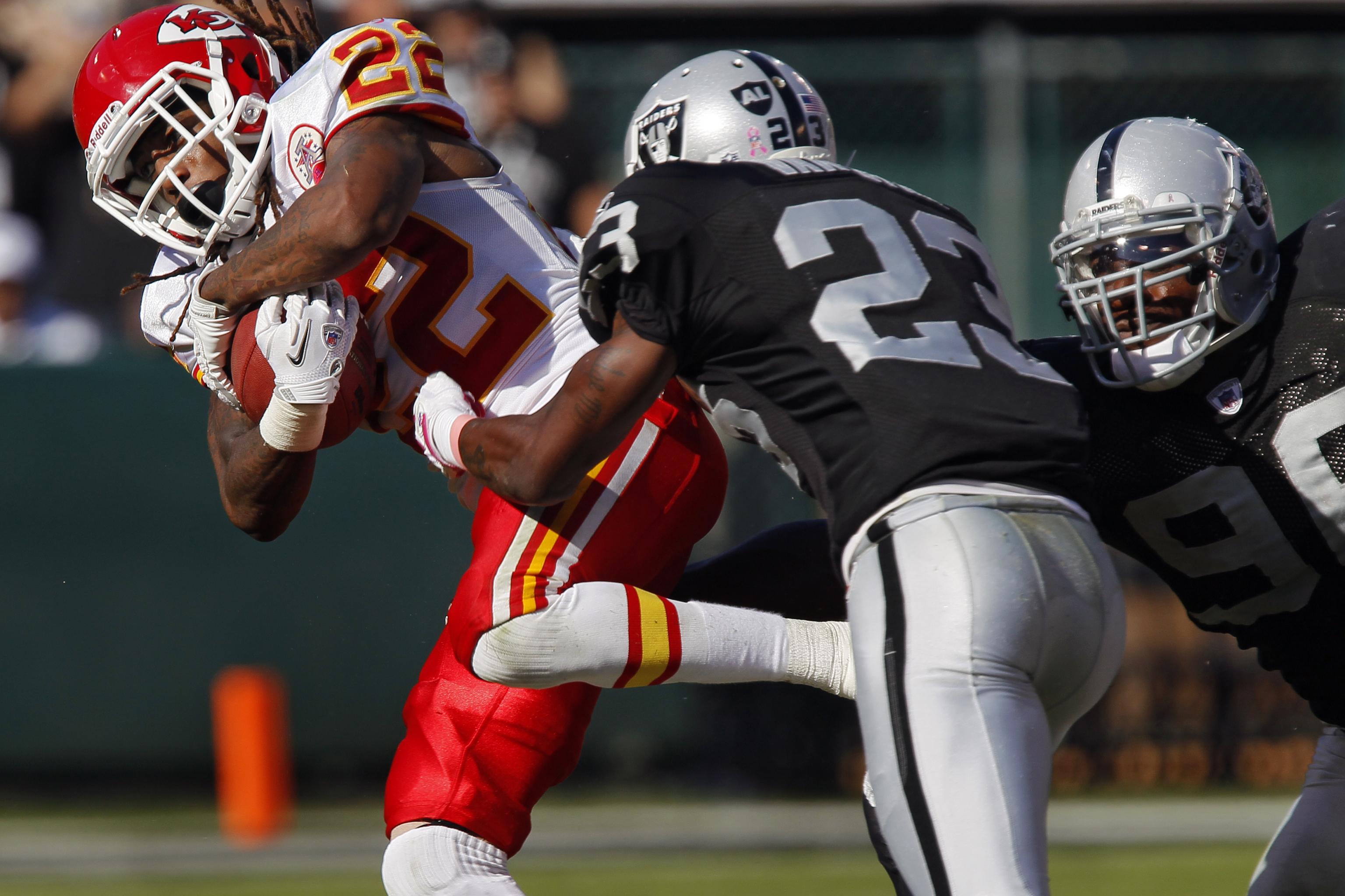 Taiwan Jones Breaks Multiple Tackles & Scores a TD!, Jets vs. Raiders