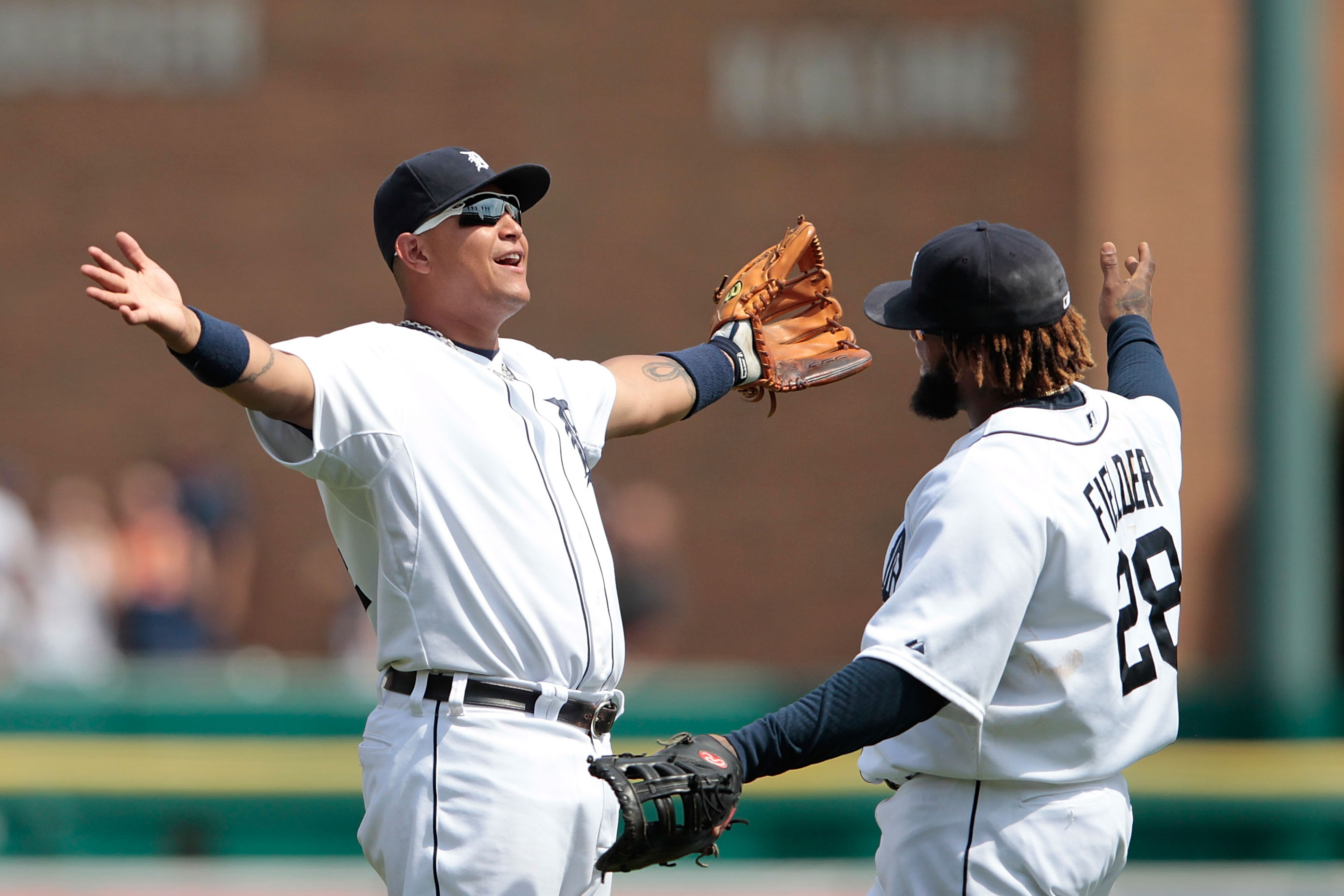 MLB - These photos are rare. David Ortiz, Prince Fielder