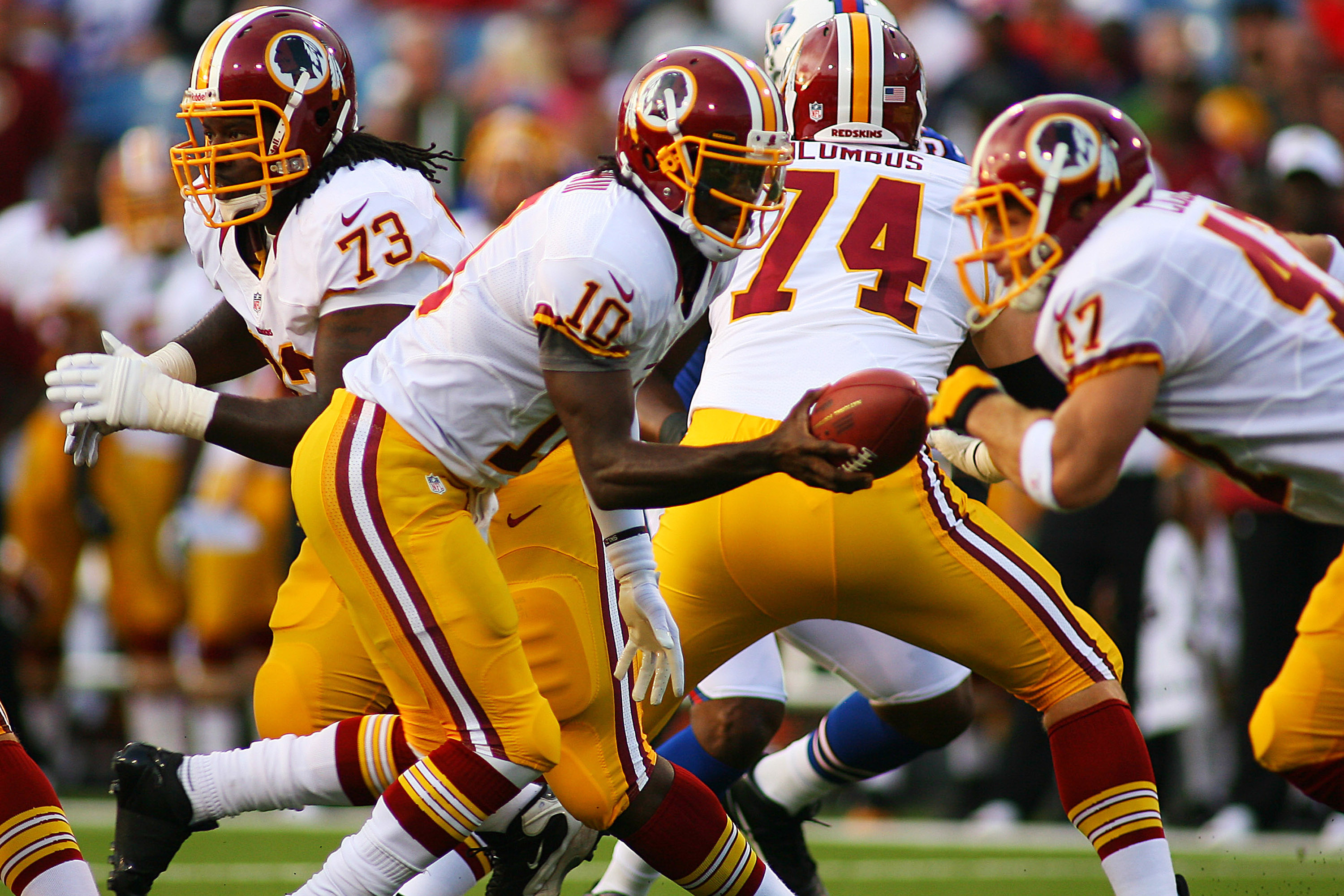 Griffin drives Redskins past Bills