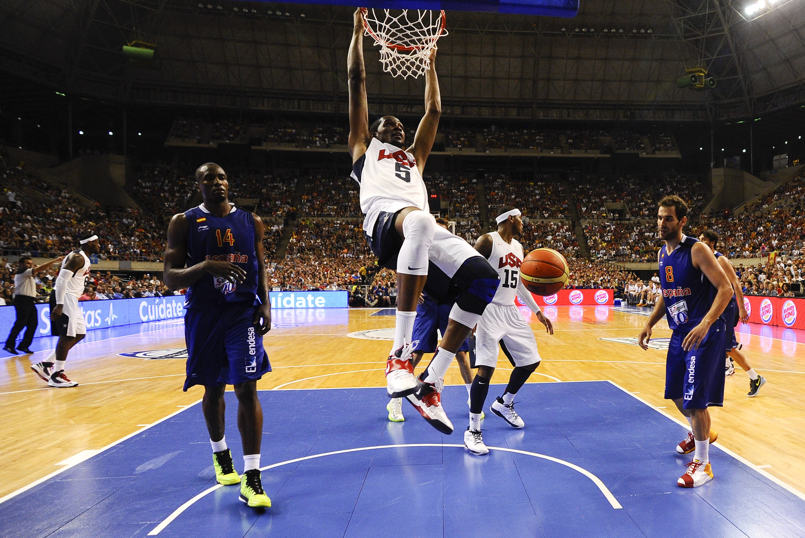 Team Usa Vs Spain Olympic Podcast And Eyewitness Preview For Gold Medal Game Bleacher Report Latest News Videos And Highlights