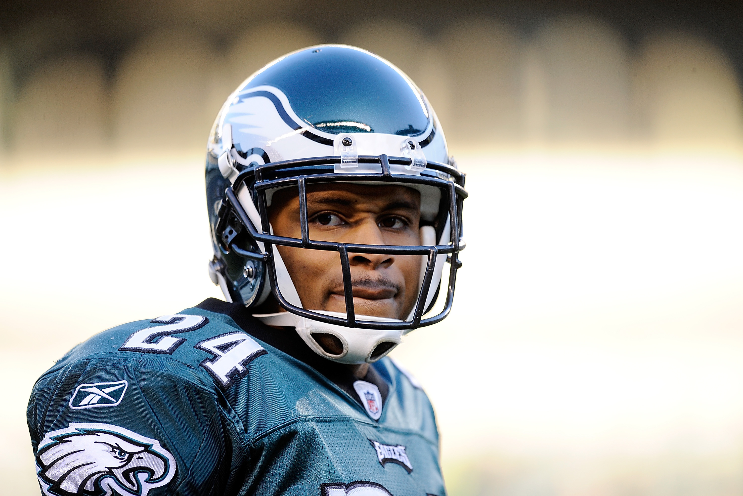 Nnamdi Asomugha under fire with Philadelphia Eagles