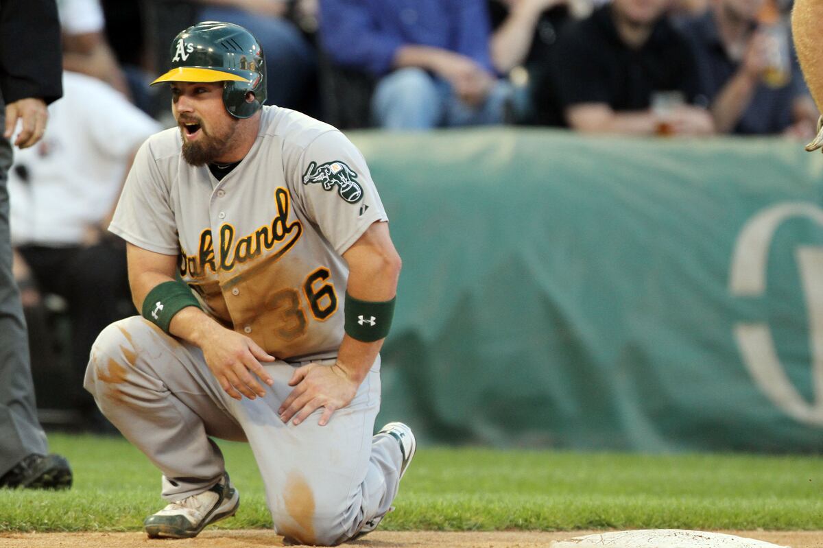 Oakland A'S Offense Rallies Team to 97 Victory over Chicago White Sox