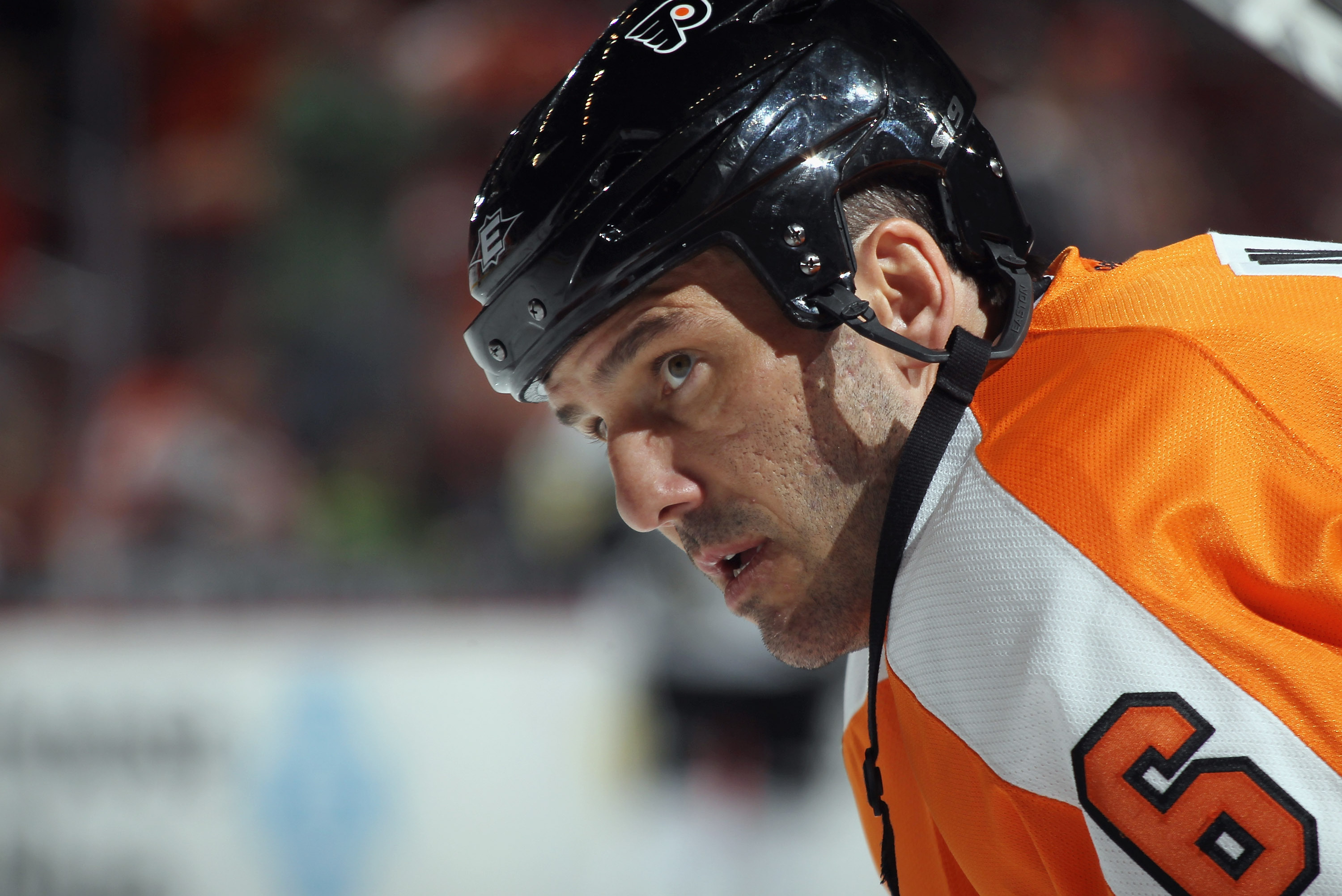 Flyers lose Pronger to postconcussion syndrome
