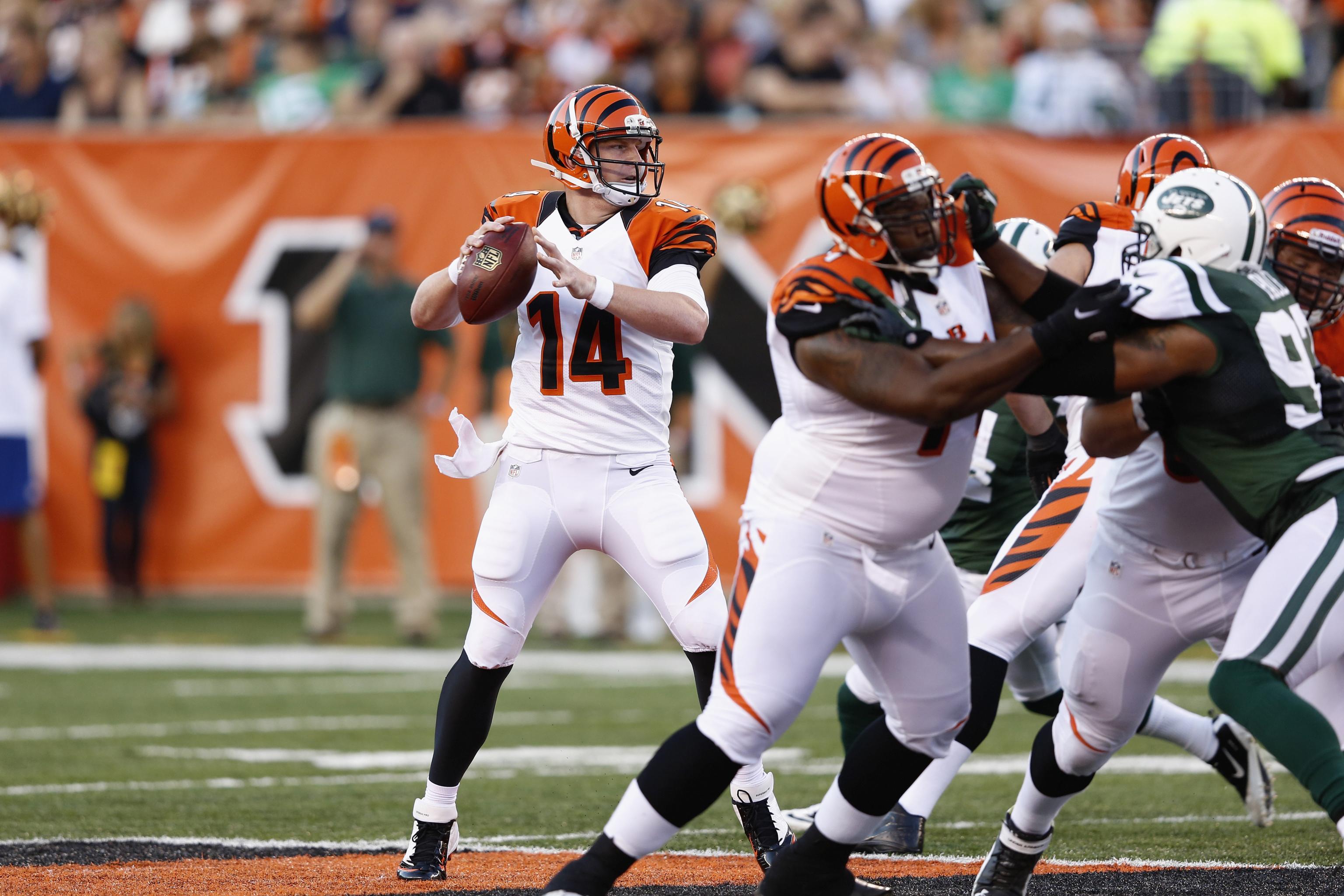 Bengals beat Jets 17-6 in Tebow's N.Y. debut