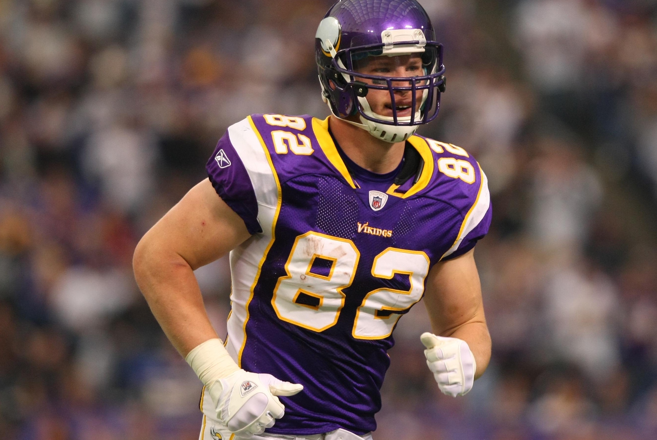 Former Notre Dame TE Kyle Rudolph released by the Minnesota Vikings - One  Foot Down