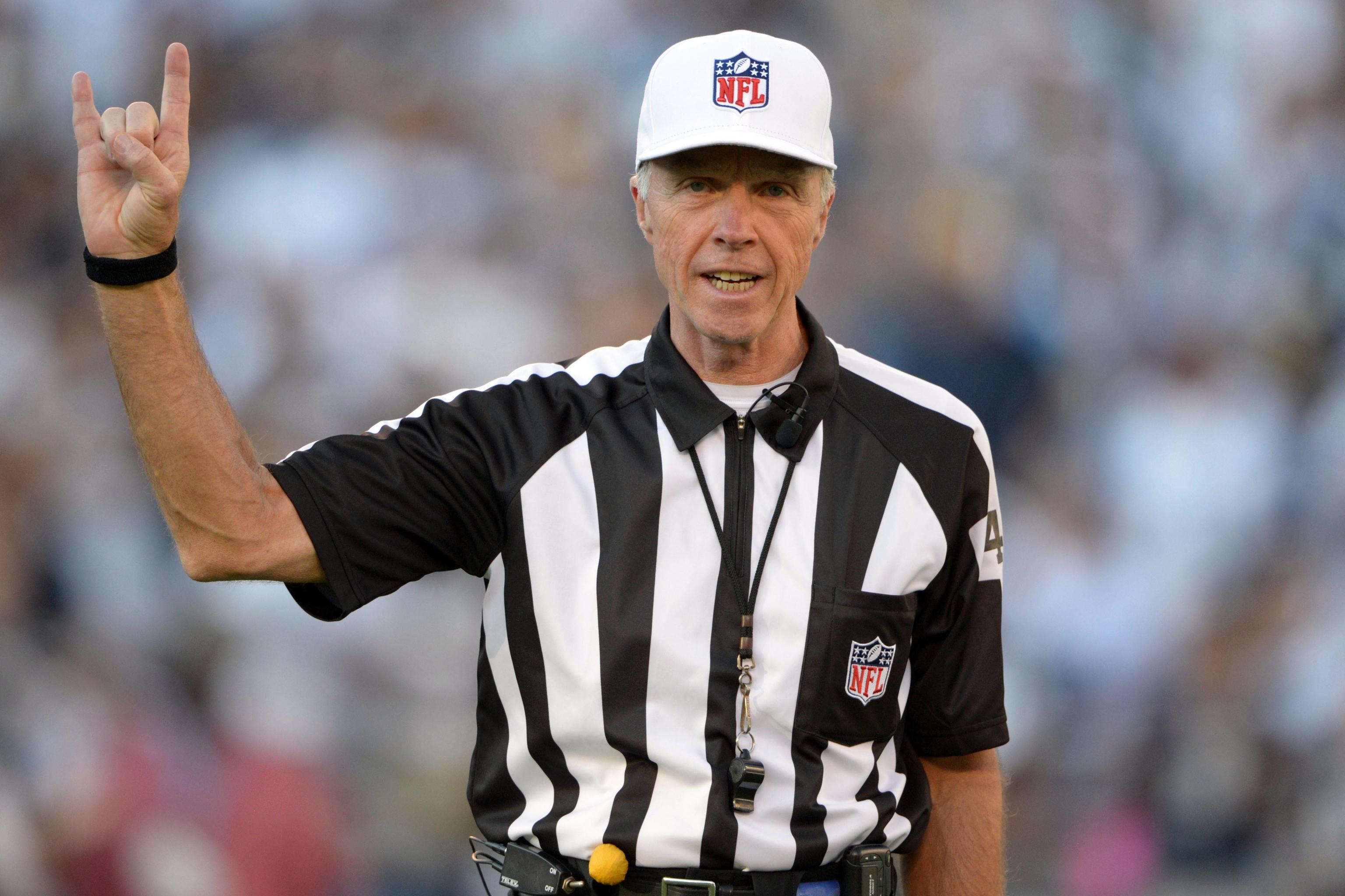 Replacement Officials Tarnish the N.F.L. Product on the Field