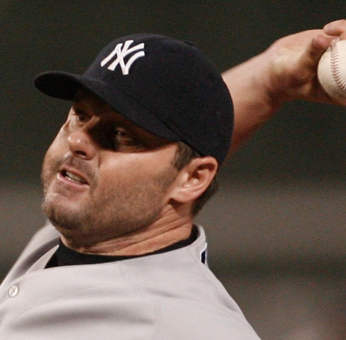Roger Clemens signs deal with independent team