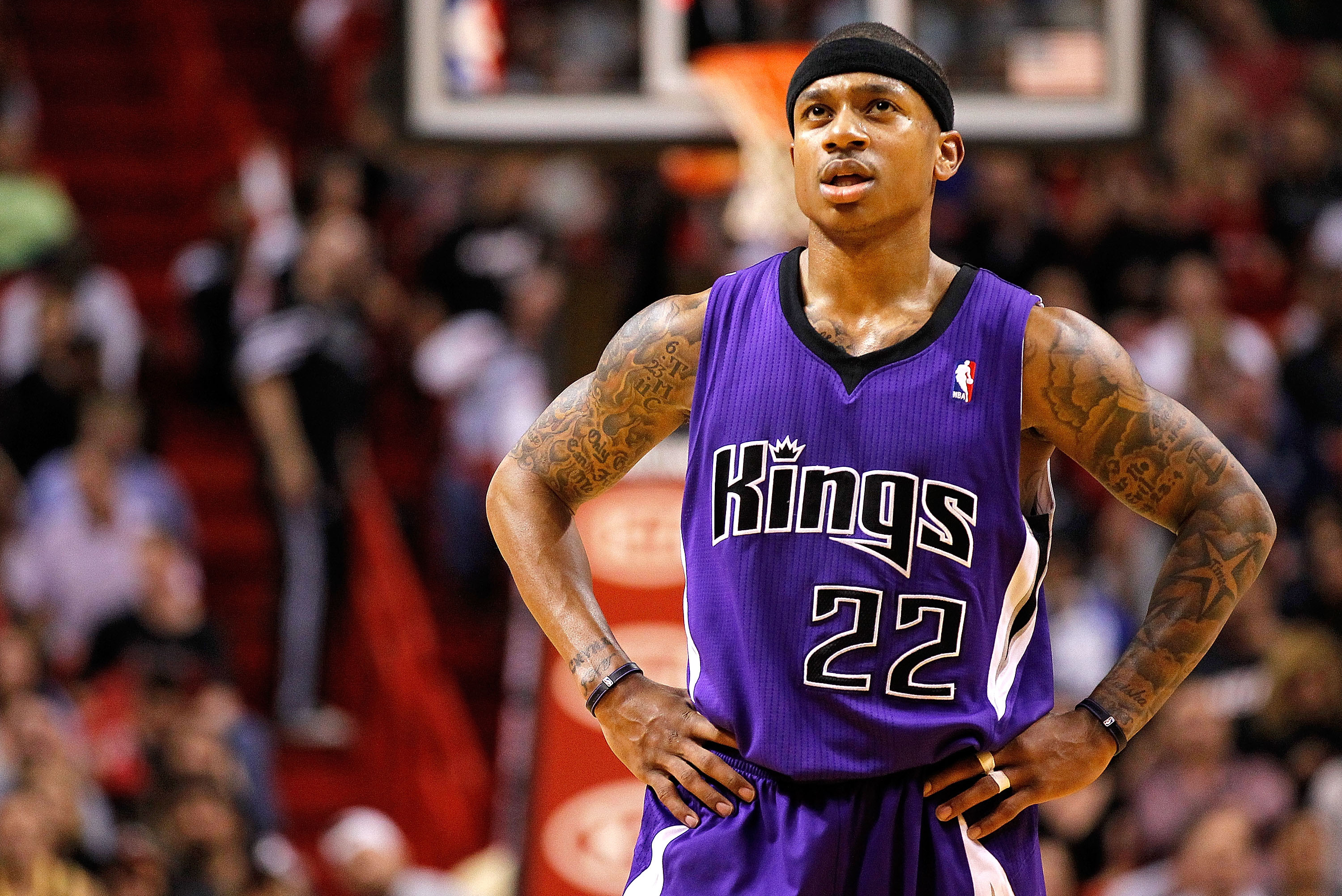 Ranking the top 5 Sacramento Kings jerseys of all time - Page 3