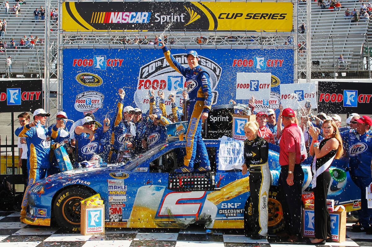 2012 NASCAR Irwin Tools Night Race Preview: Can Brad ...
