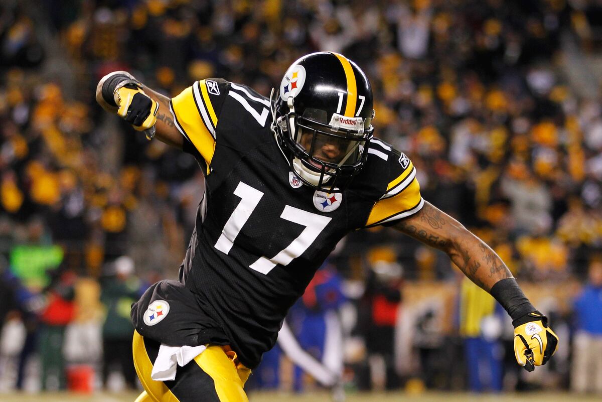 Mike Wallace Steelers WR's Reported Return Highlights Success of Team