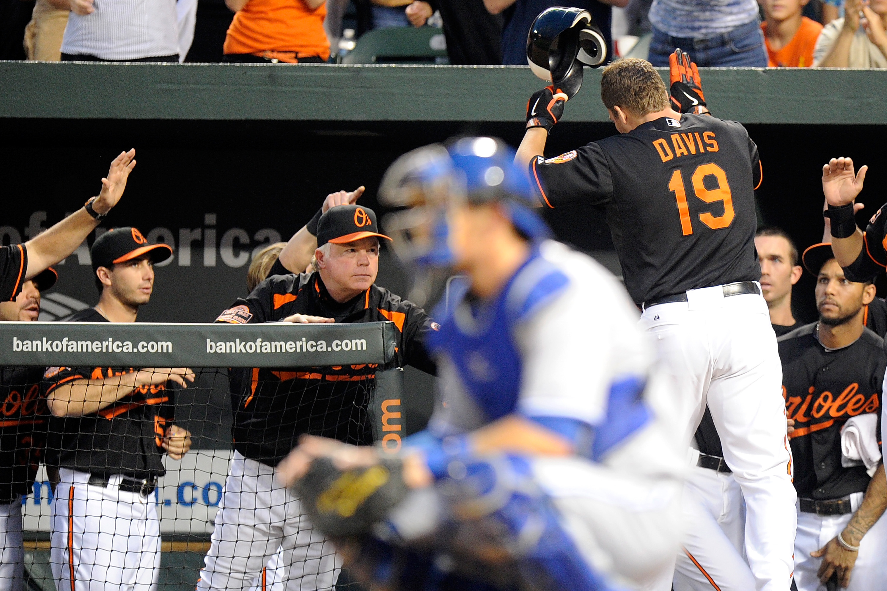 Orioles' struggling slugger Chris Davis goes back to his Rangers past for  help