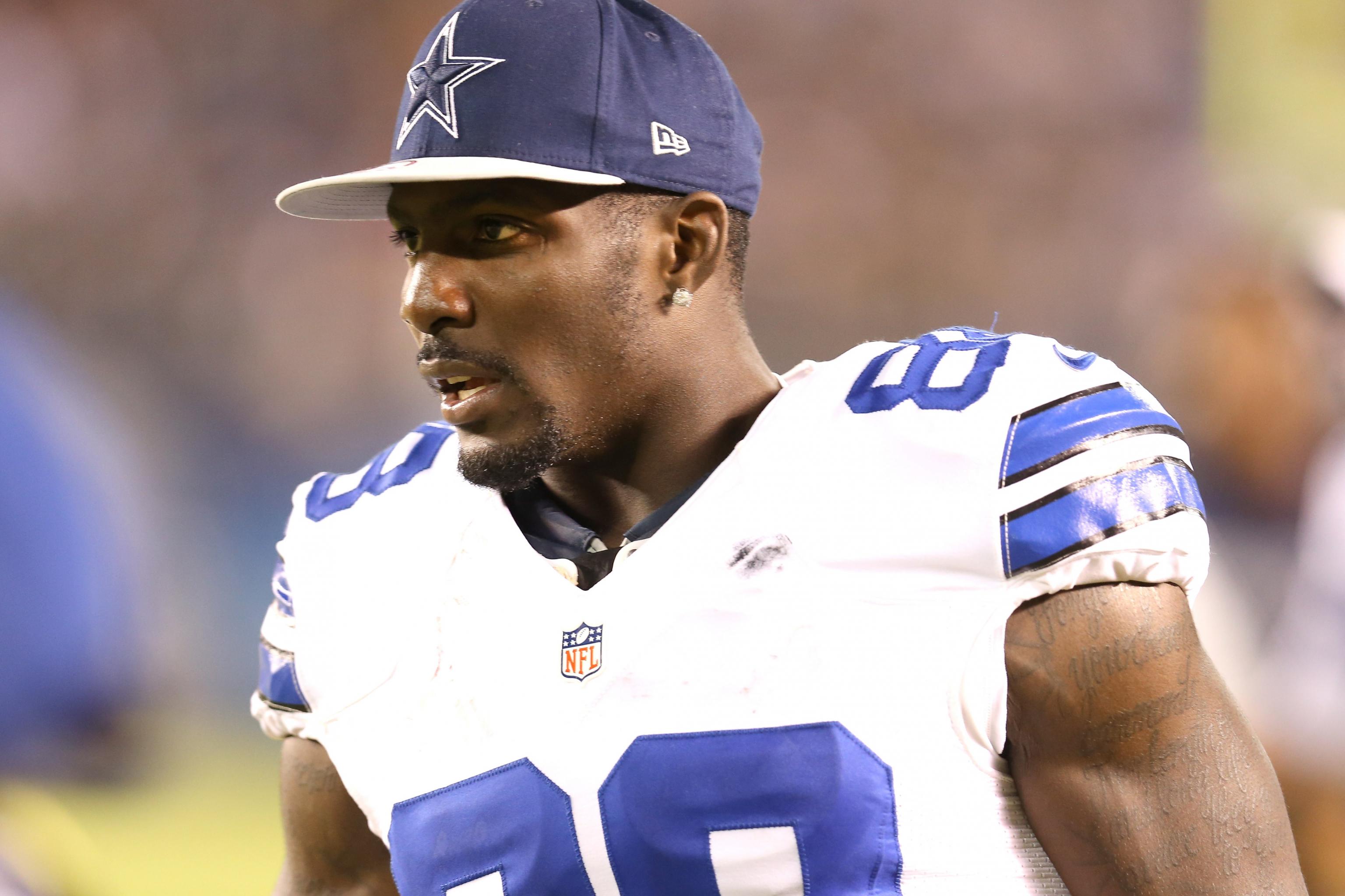 Michael Irvin's thoughts on Dez not wanting to take a pay cut, if Cowboys  should draft a WR