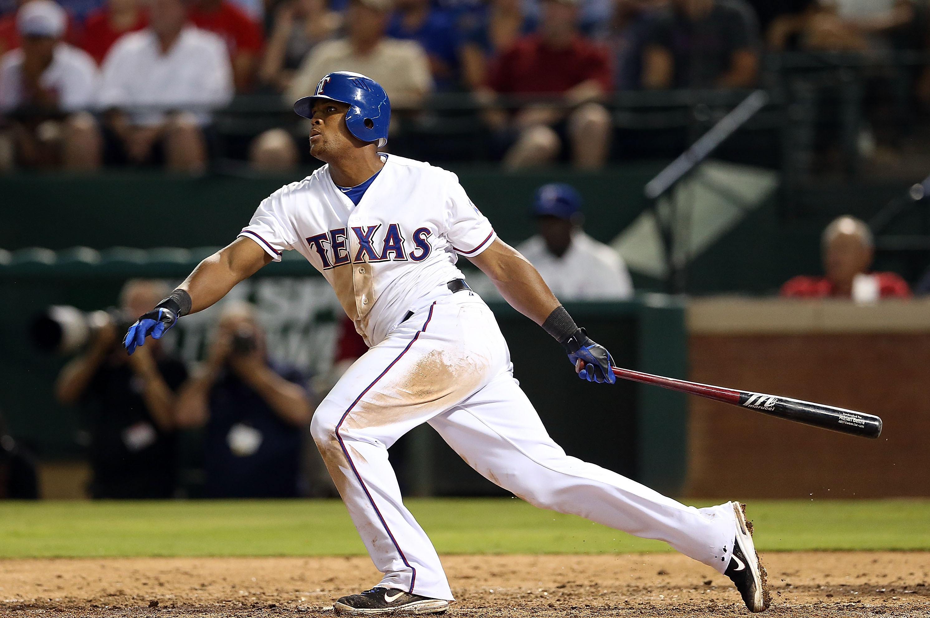 Beltre goes down on one knee for 30th homer 