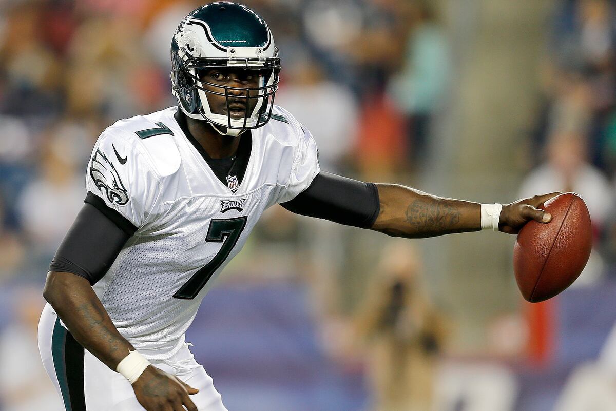 Michael Vick Why New Flak Jacket Won't Solve Eagles QB's Injury Woes