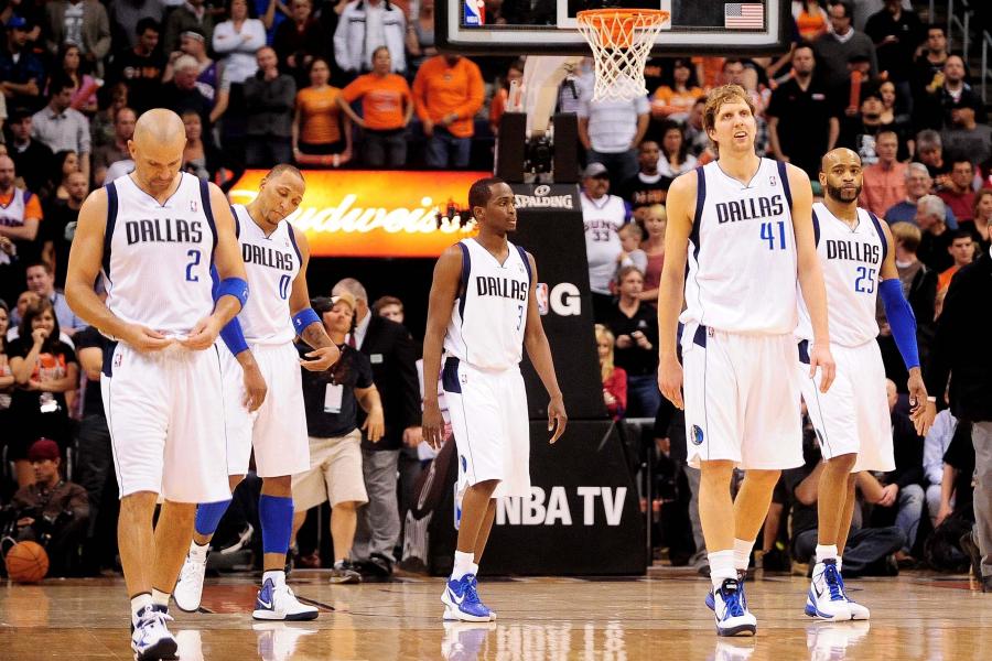 Fans, Mavs players overwhelmingly like the team's old branding