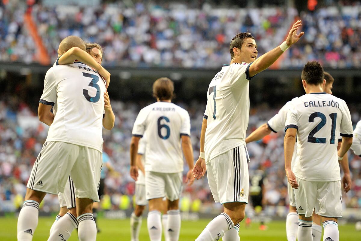 Real Madrid vs. Granada Win Proves Madrid's Slow La Liga Start Meaningless News, Scores Real Madrid vs. Granada Win Proves Madrid's Slow La Liga Start Meaningless News, Scores
