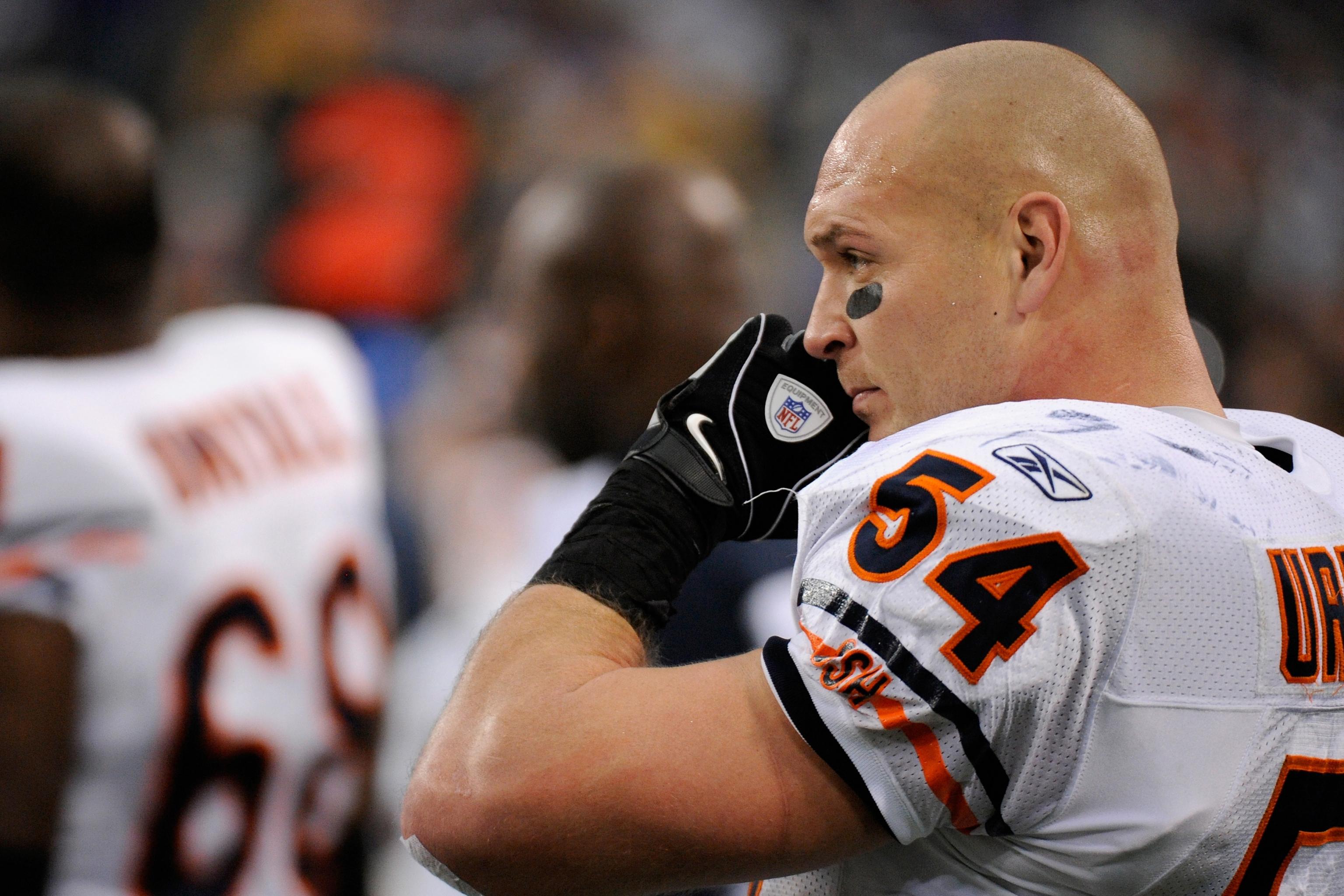 Brian Urlacher: Faking injuries was part of Bears' game plan - Los Angeles  Times