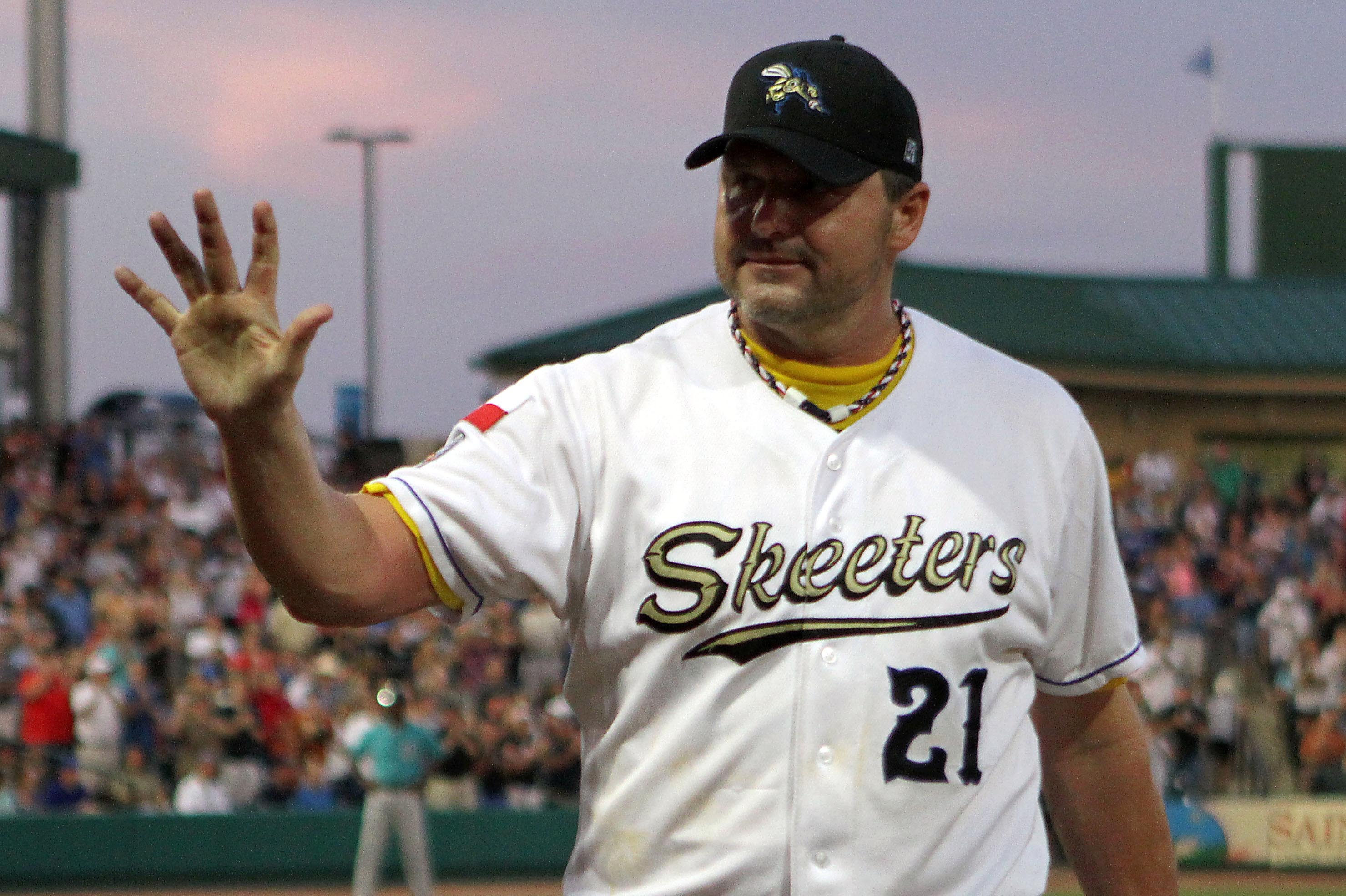 Roger Clemens fired up to see son make major league debut