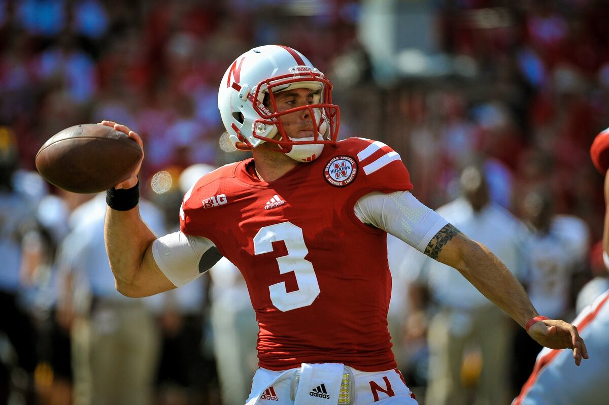 Nebraska Football Why Is Huskers QB Taylor Martinez Throwing so Much