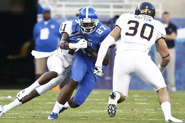 Kentucky Football: Aaron Boyd, Max Smith Lead UK in Routing Kent State ...