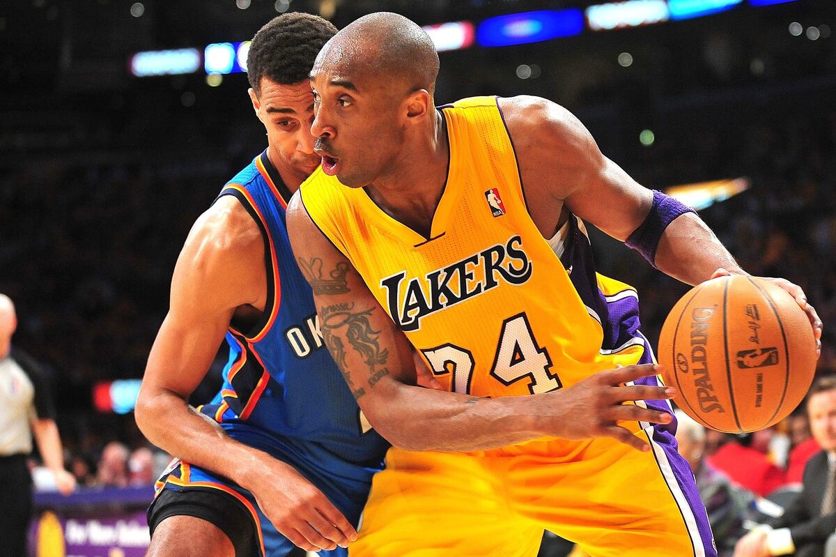 8 Most Common Illegal Moves Of Today s NBA Superstars News Scores