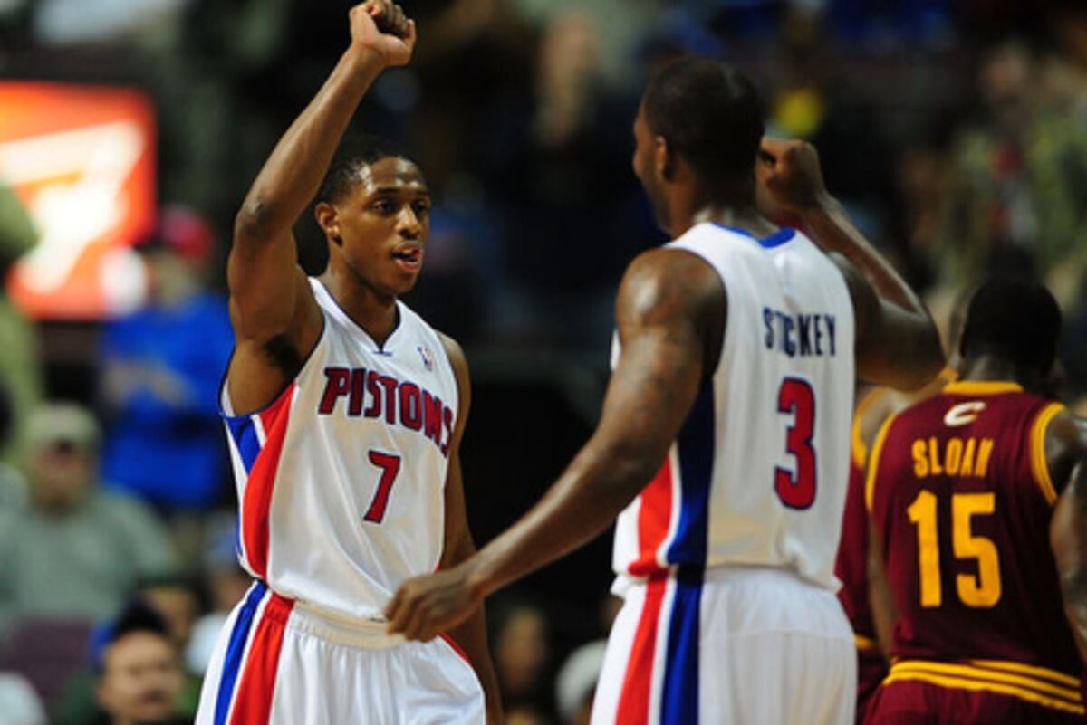 DETROIT PISTONS TEAM INFO AND NEWS visual data 2