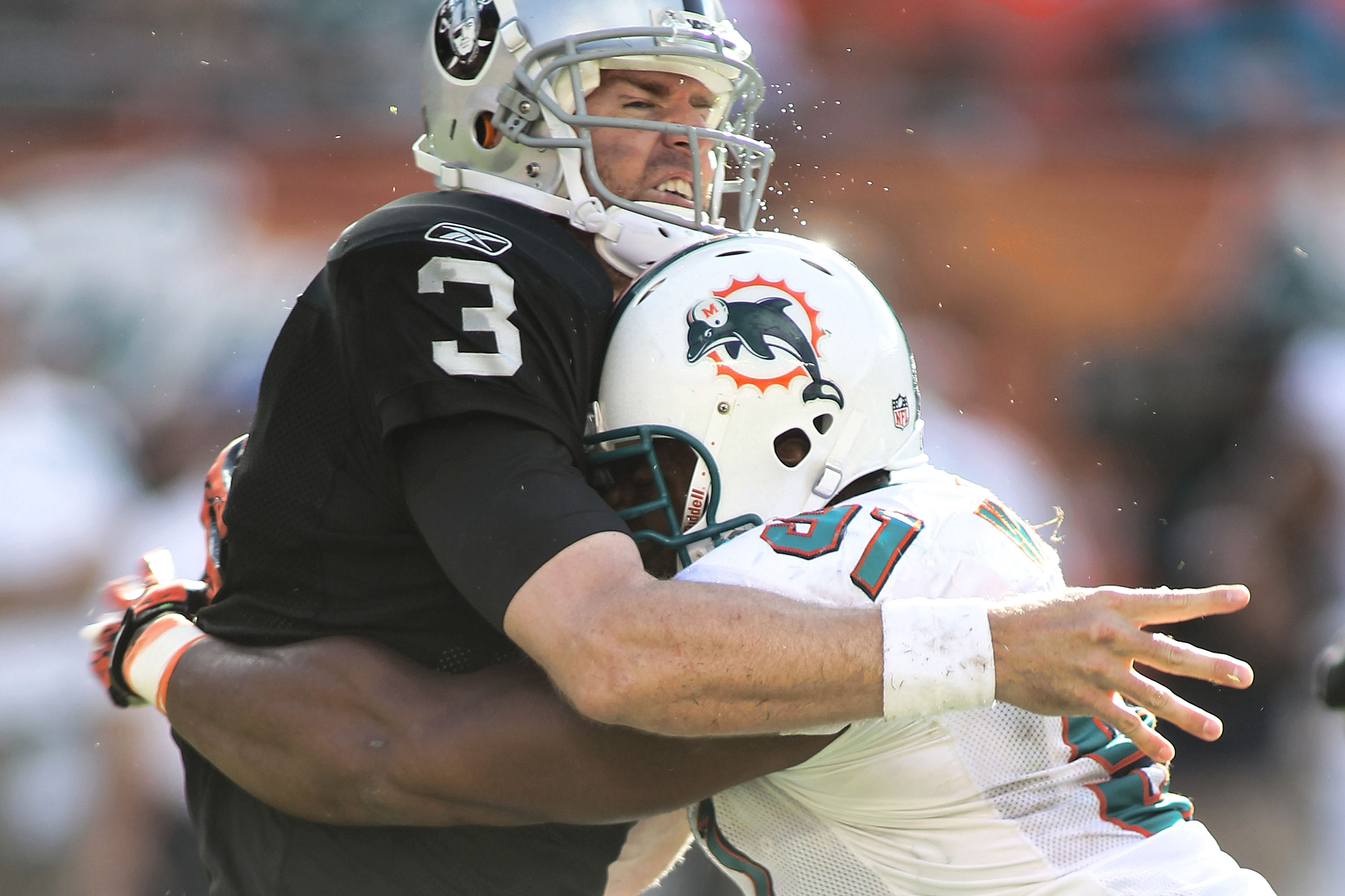 Dolphins vs Raiders live score & H2H