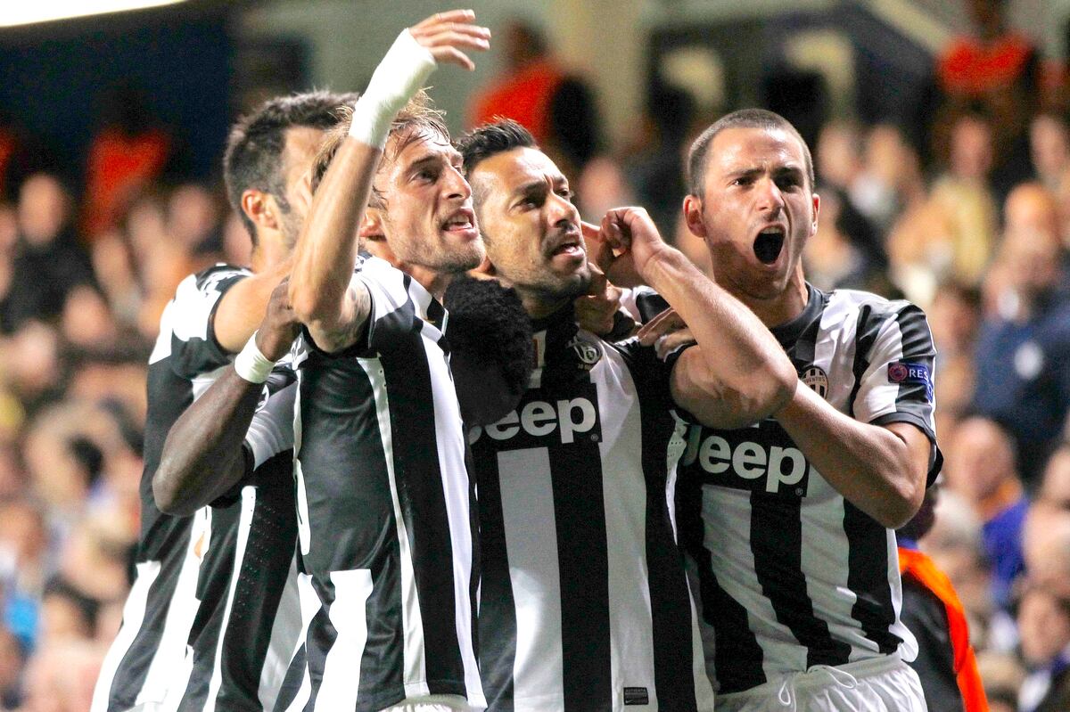 Juventus Show Chelsea It's Not over Until the Old Lady Sings | Bleacher Report | Latest News ...