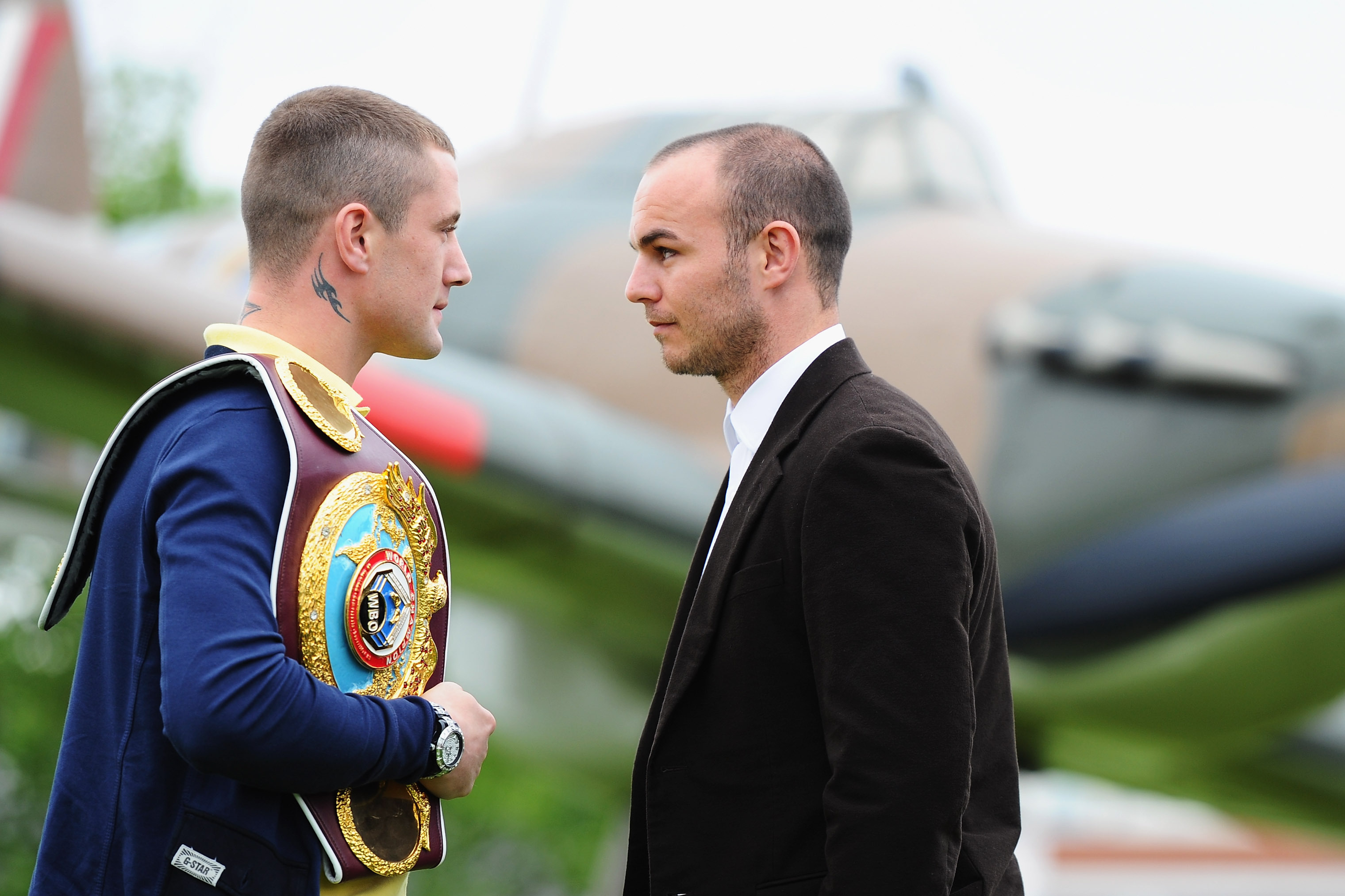 WBO  Ricky Burns Eager For a Kevin Mitchell Brawl in Scotland - WBO