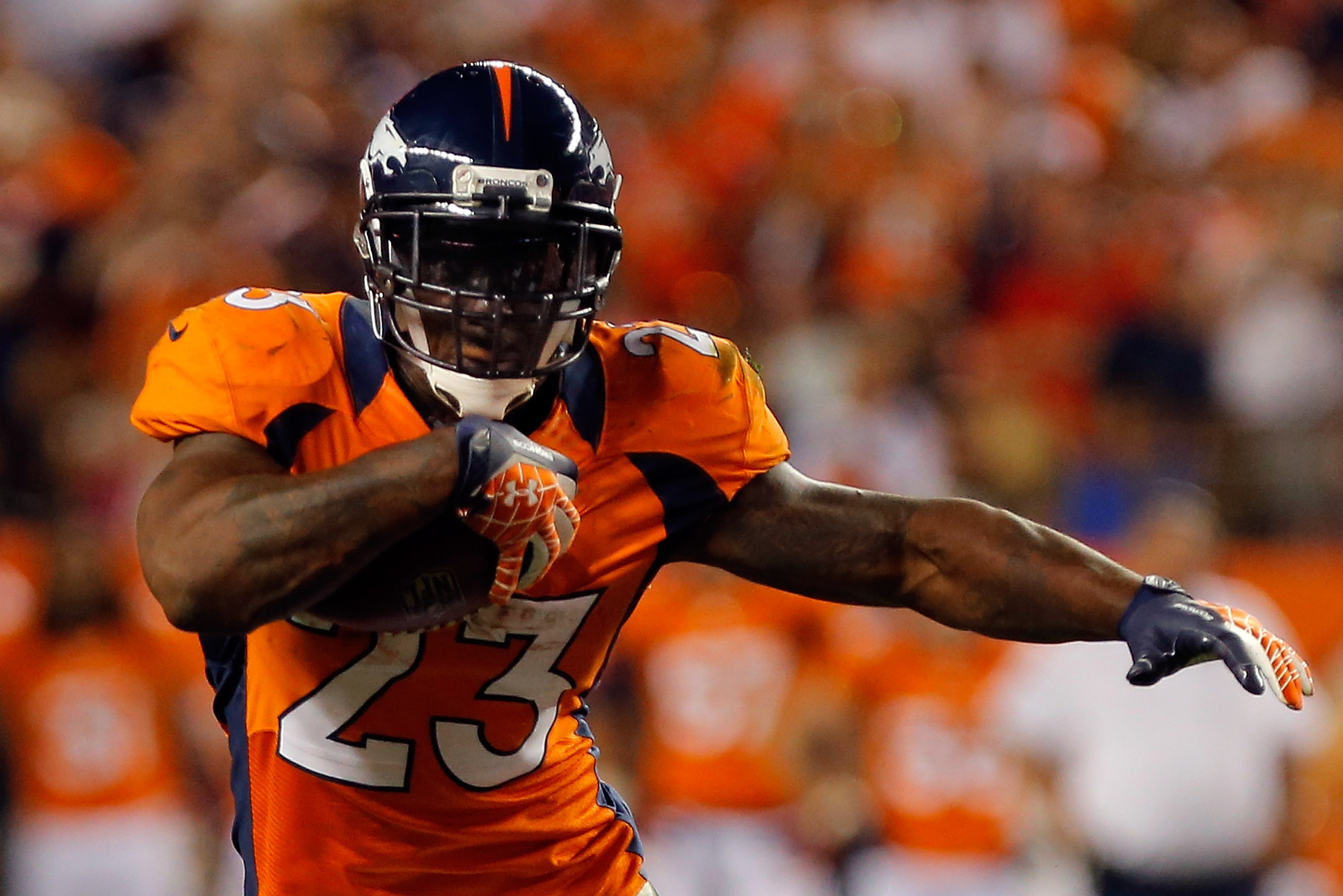 Willis McGahee injury update: Broncos still evaluating RB's knee recovery 