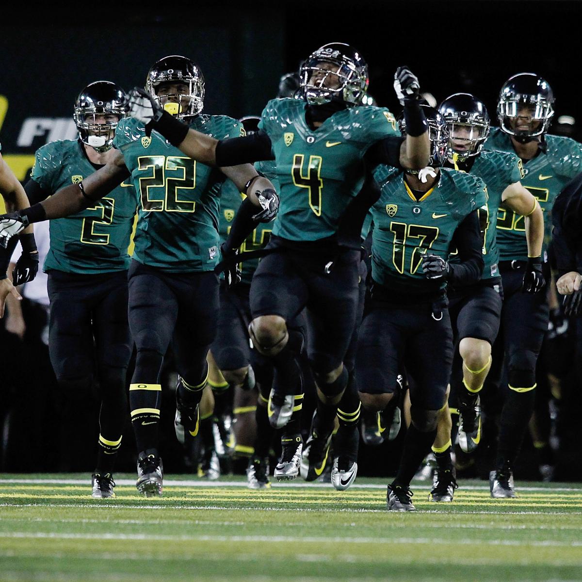 Oregon Football Ducks Take on Leach and Cougars but Defense Will Win