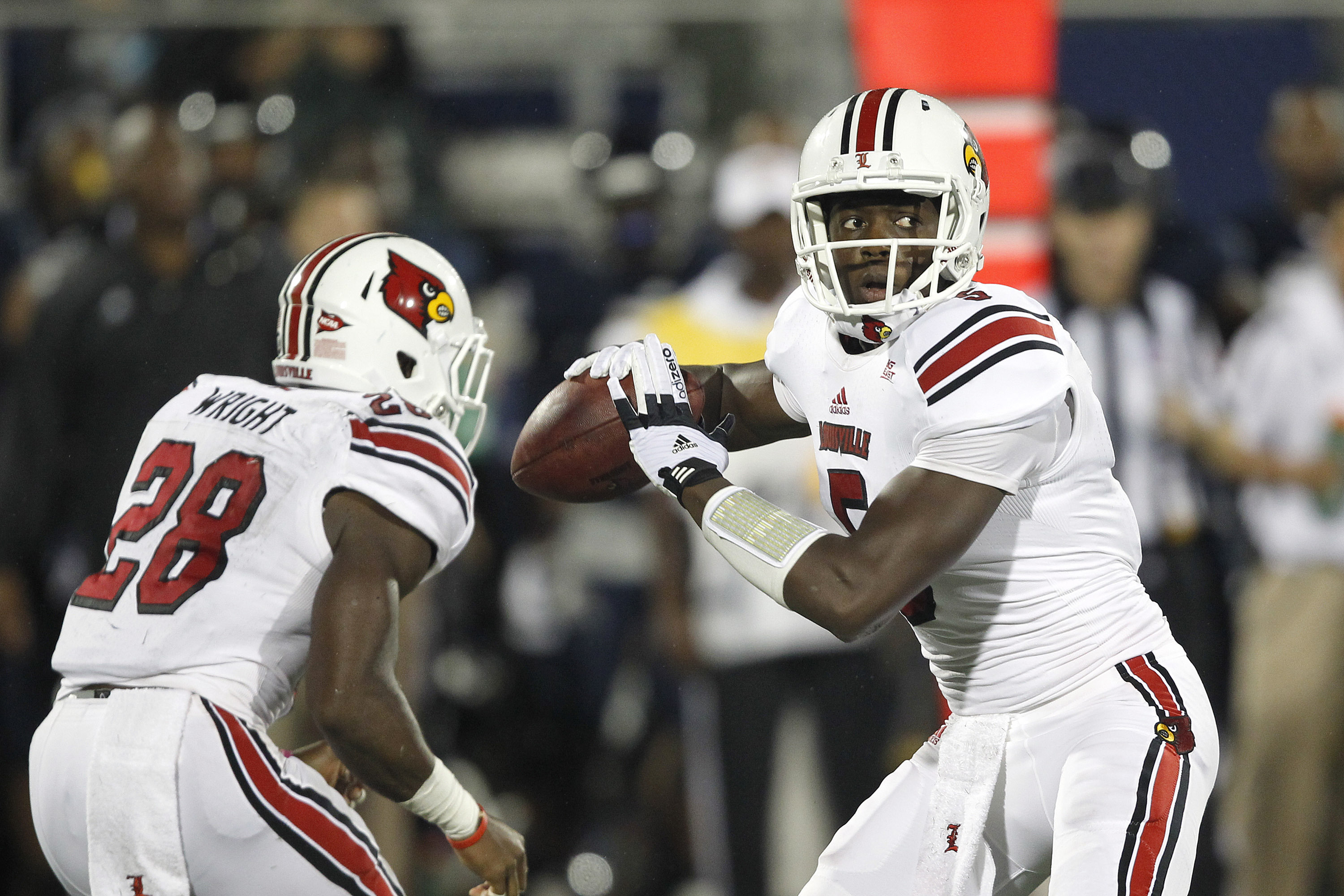 Louisville Football Helmets For FSU Game Are Blindingly Awesome - Stadium