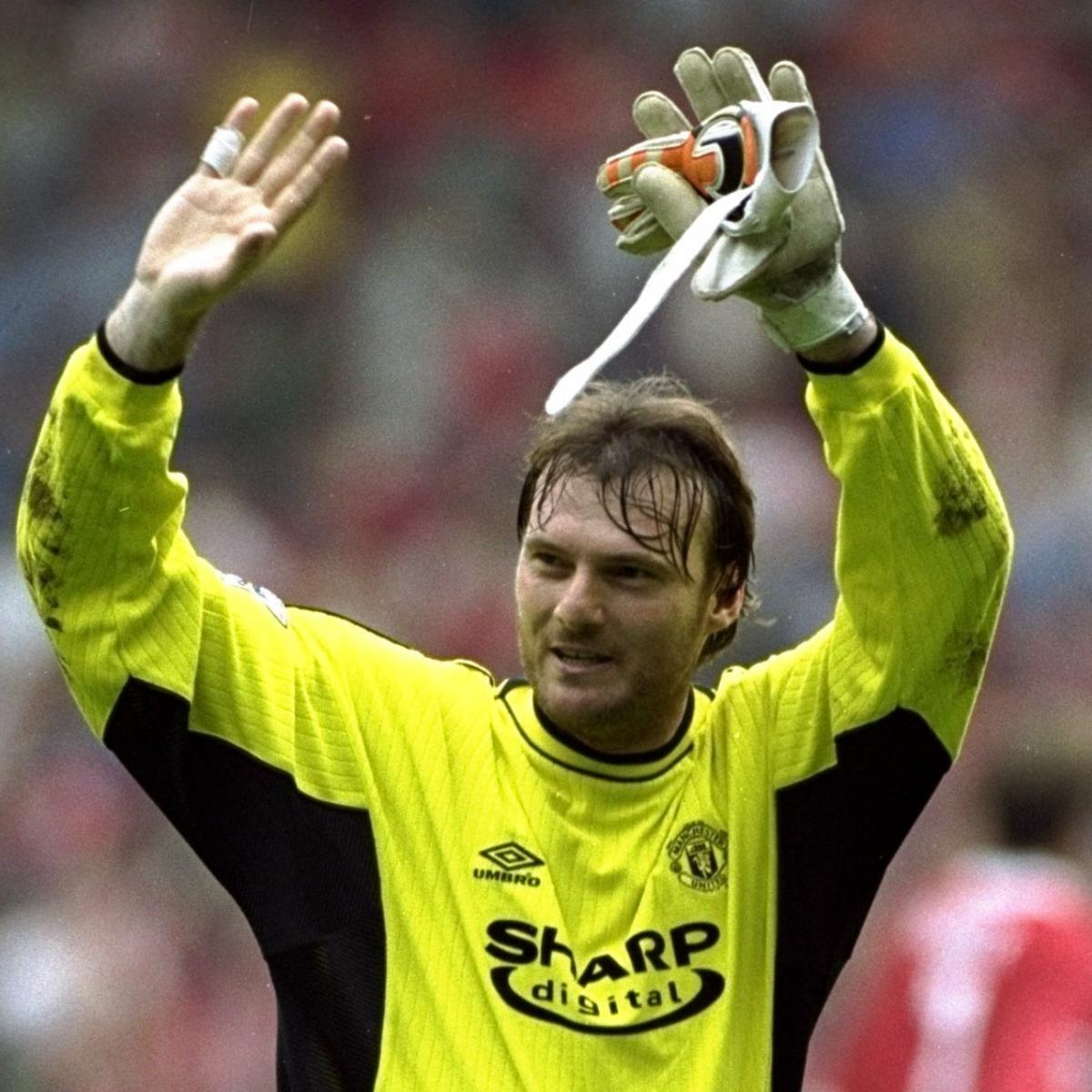 The 20 worst goalkeeper kits in history: From Schmeichel to