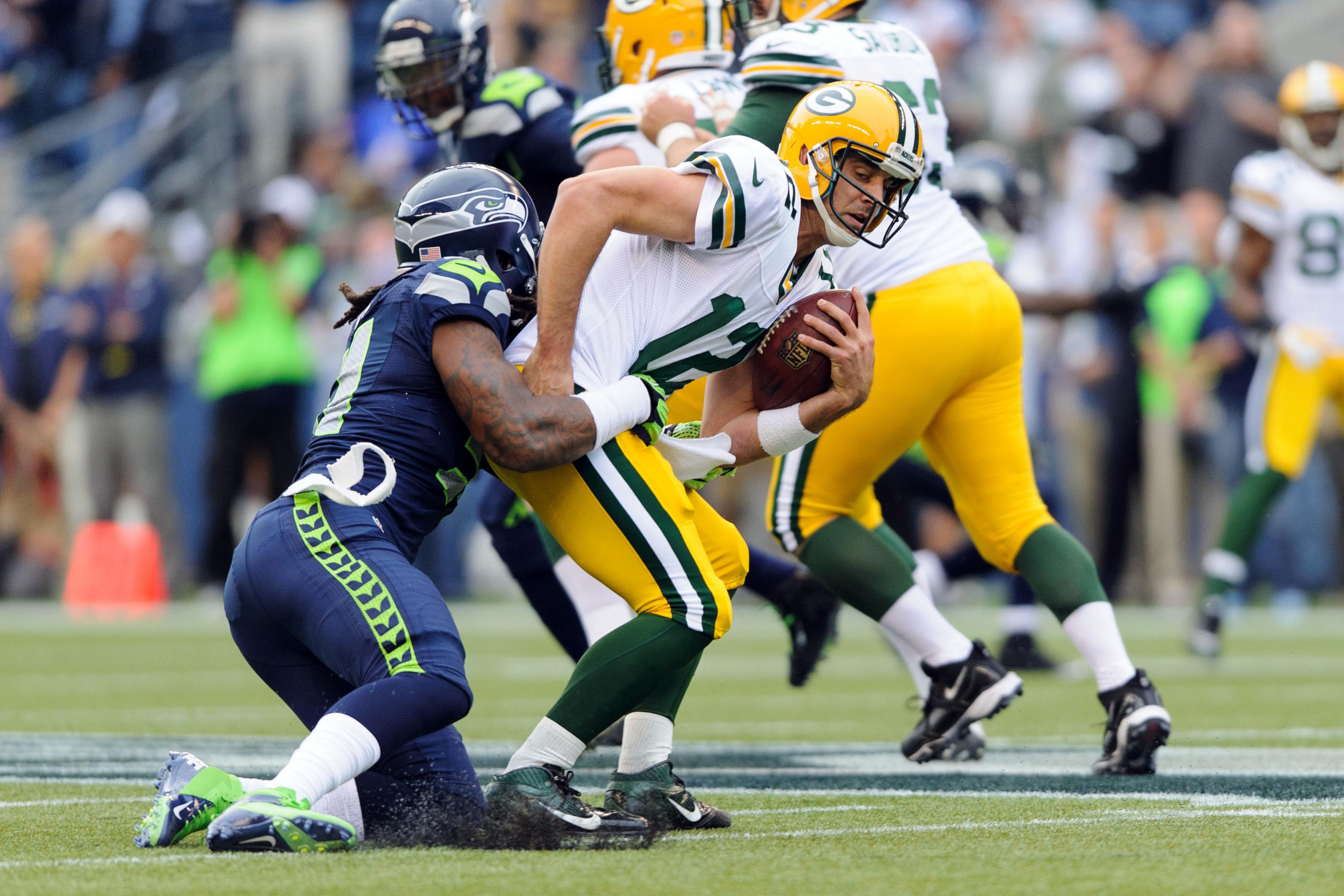 Seahawks' pass rush AWOL in loss to the Packers