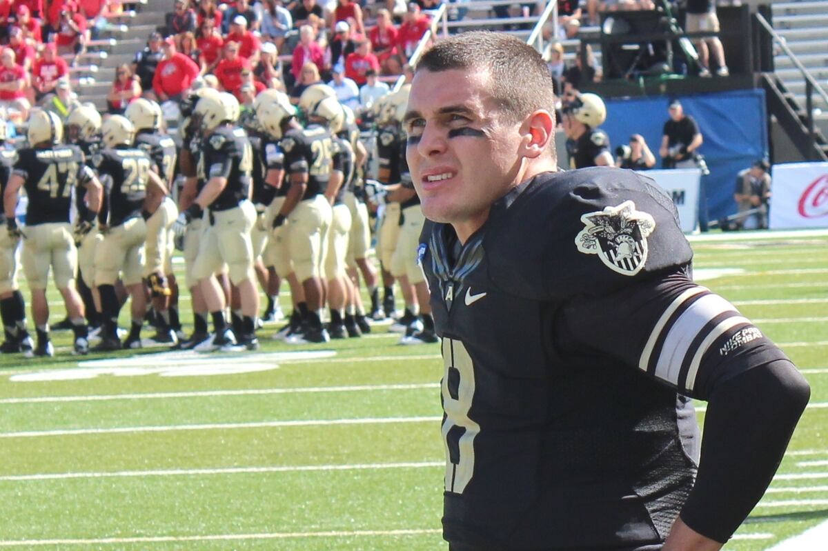 Army Football Preview Trent Steelman Projected QB Versus Stony Brook