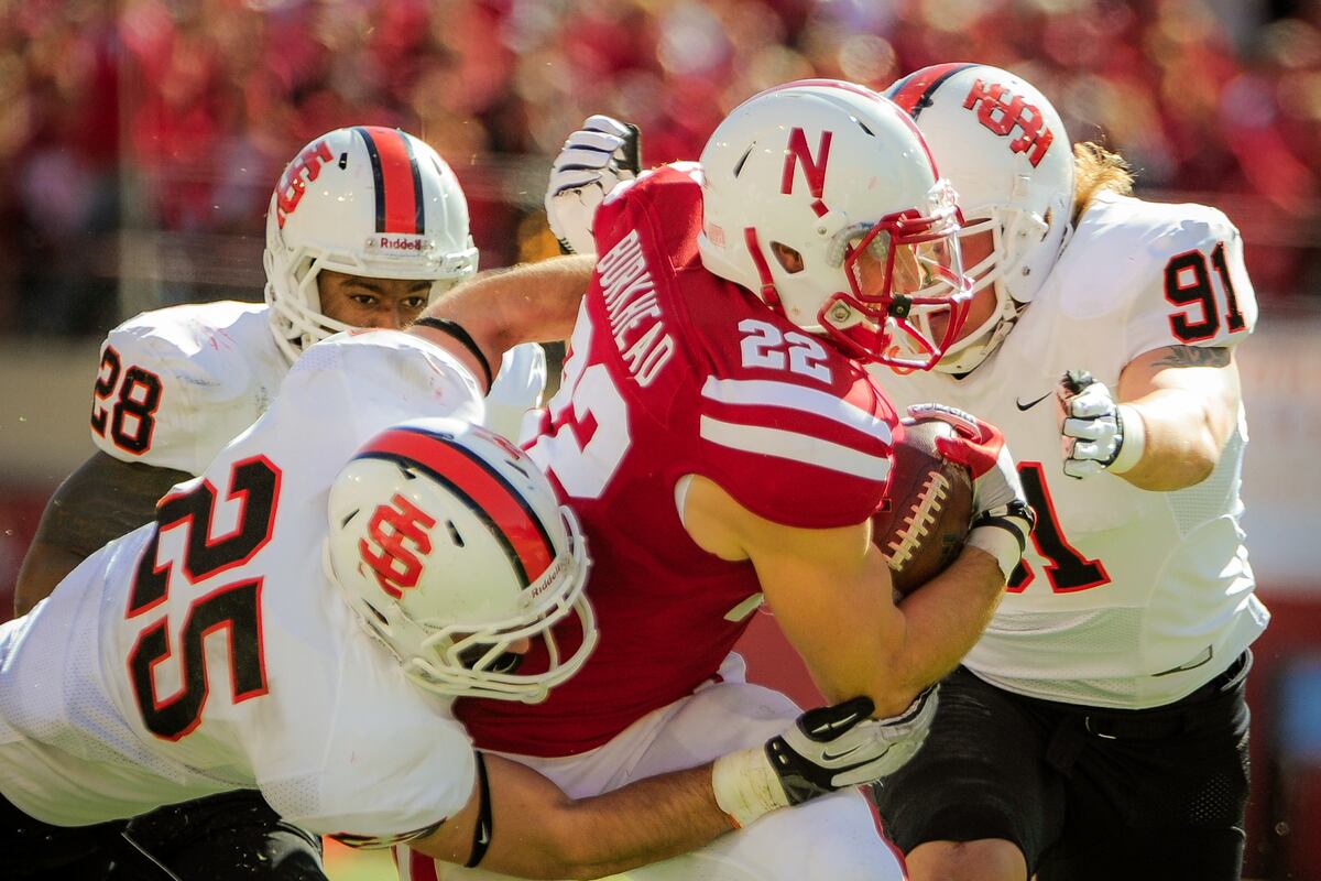 Nebraska Cornhuskers vs Wisconsin Badgers Betting Odds, Preview and