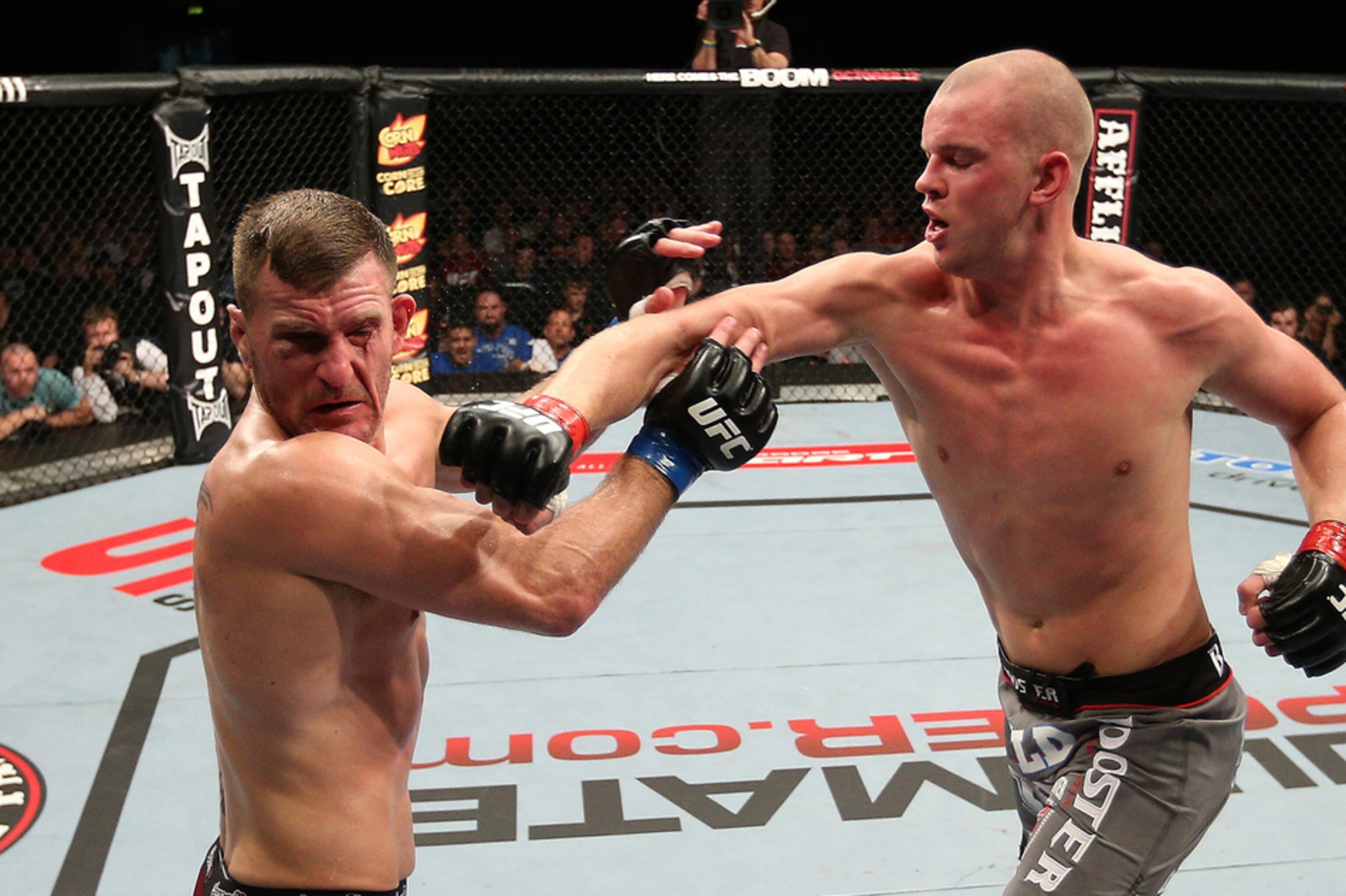 Ufc On Fuel Tv 5 Results Did Stefan Struve Do Enough To Earn A Top Ten Ranking Bleacher Report Latest News Videos And Highlights