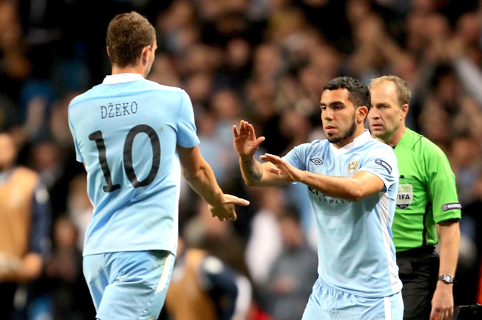 Edin Dzeko Exclusive: Man City Star on Silva, Balotelli